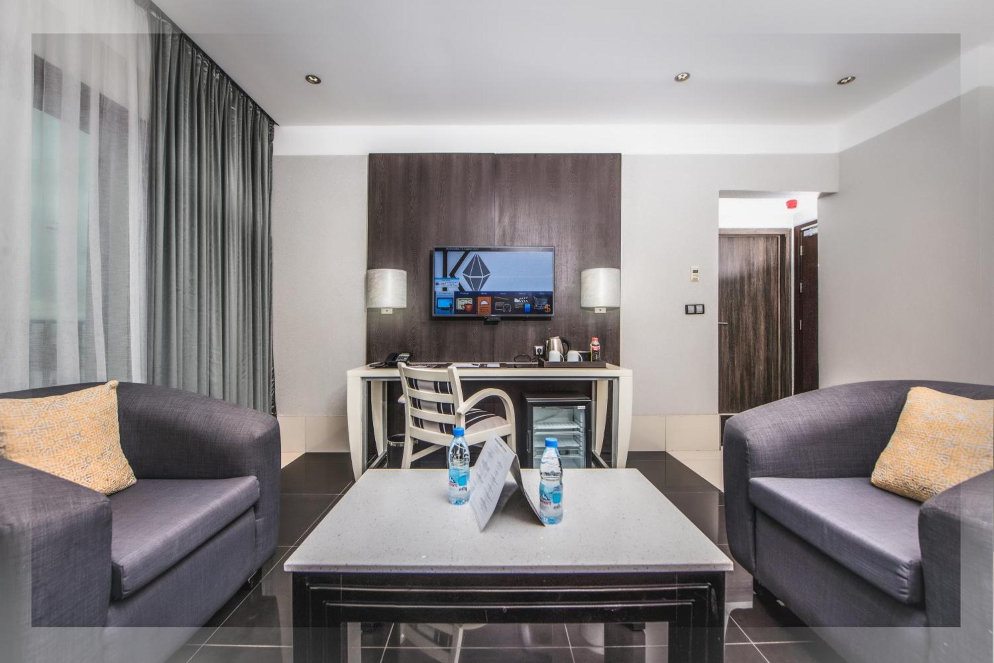 Superior King Room