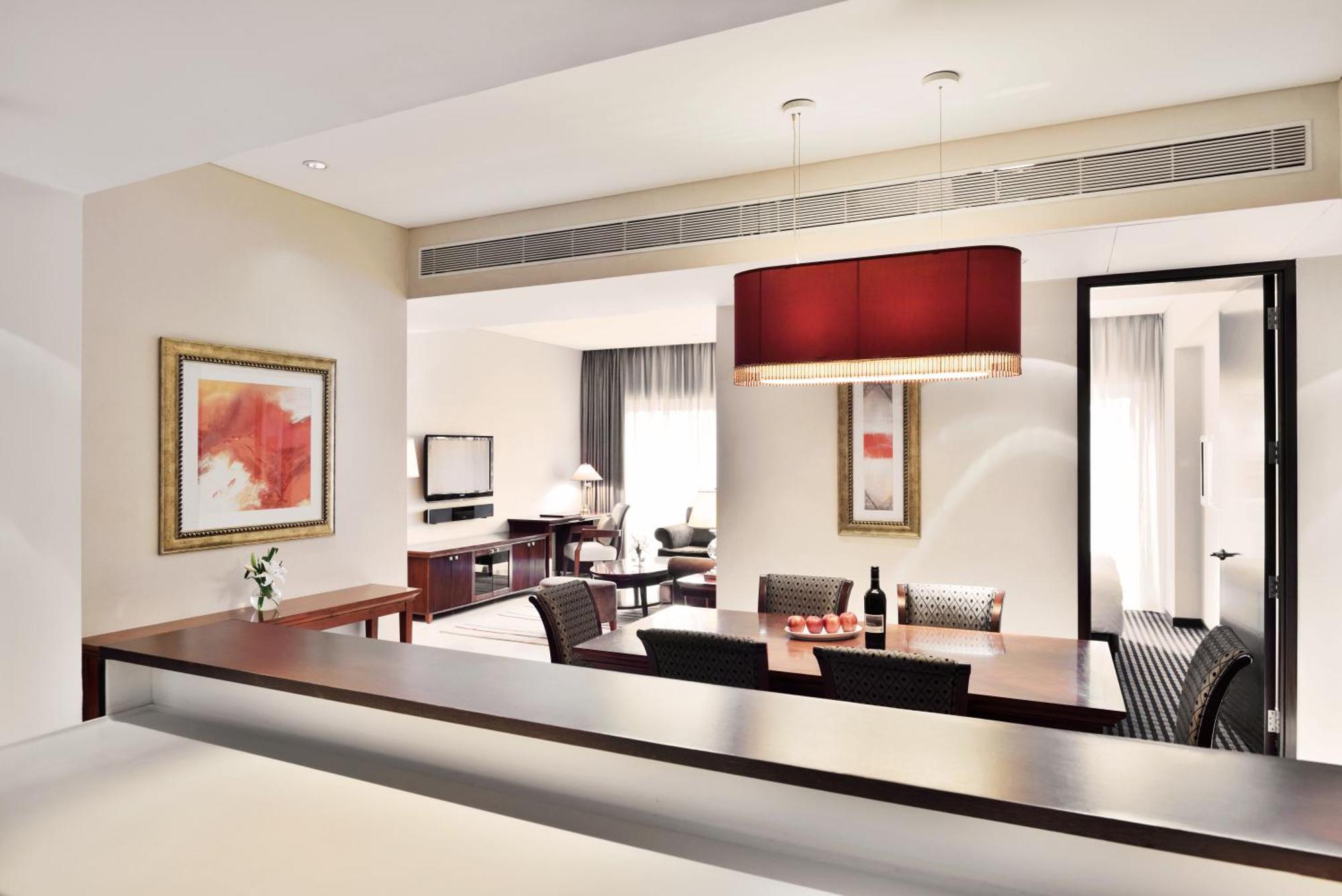 3 Bedroom Residential Suite Living Room Garden Access Kitchenette