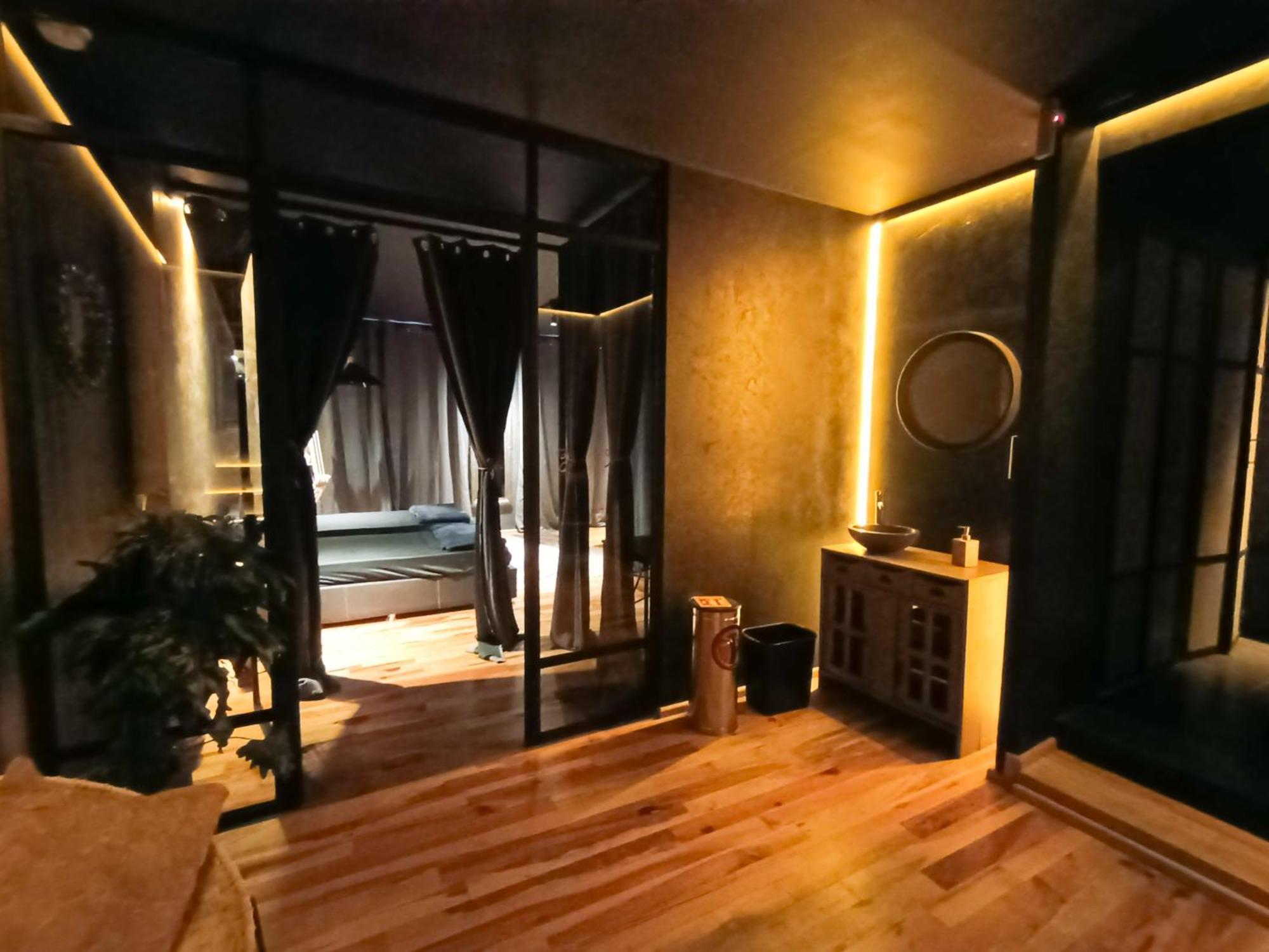 Double or Twin Room Bathroom