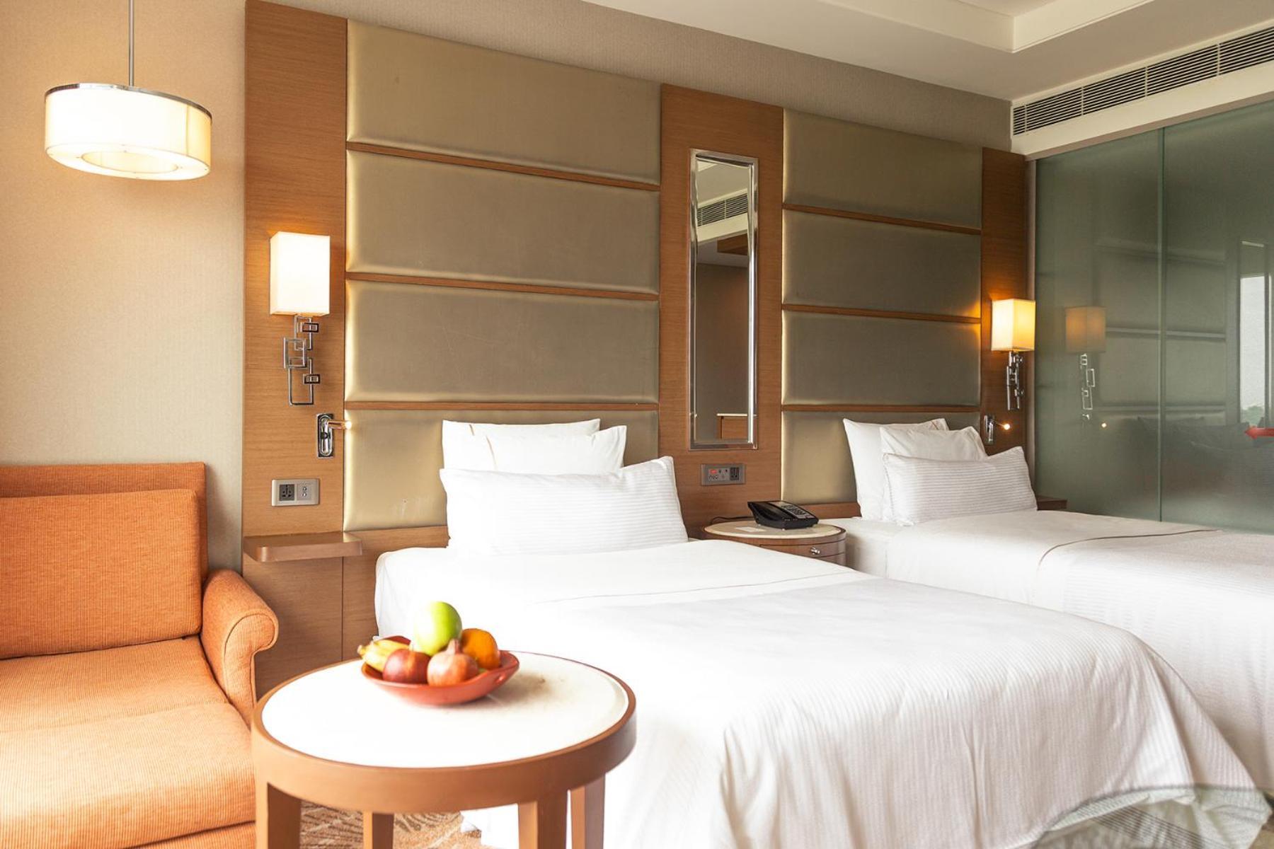 Executive Twin Guest Room Executive Lounge Access