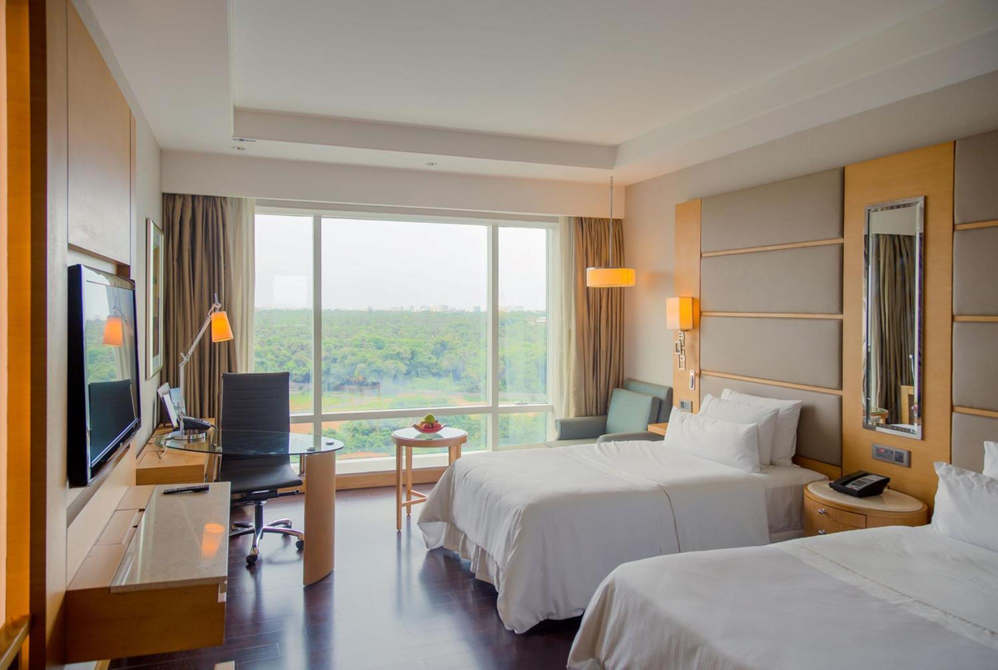 Twin Room Pool View