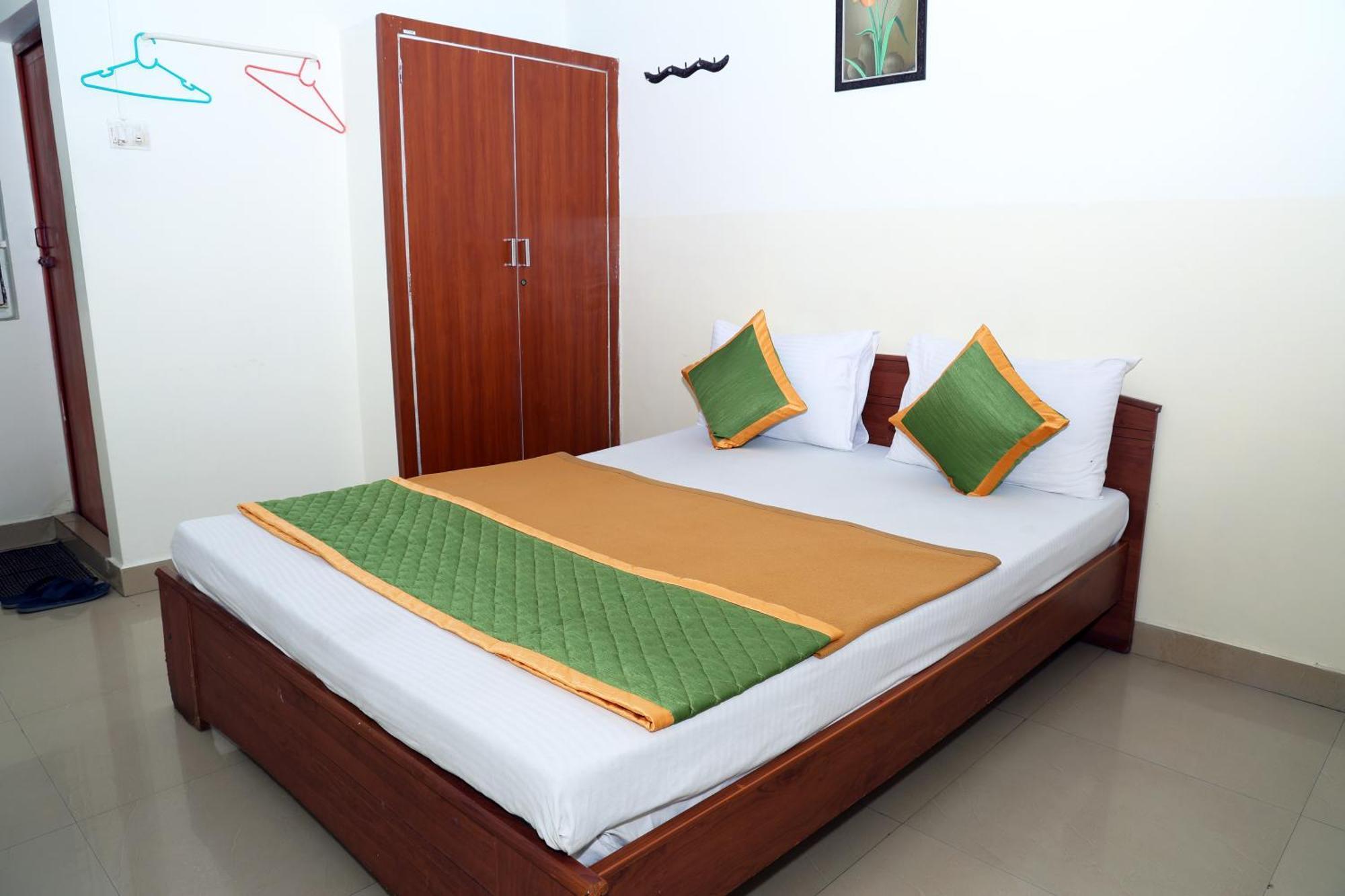 Superior Deluxe Double or Twin Room