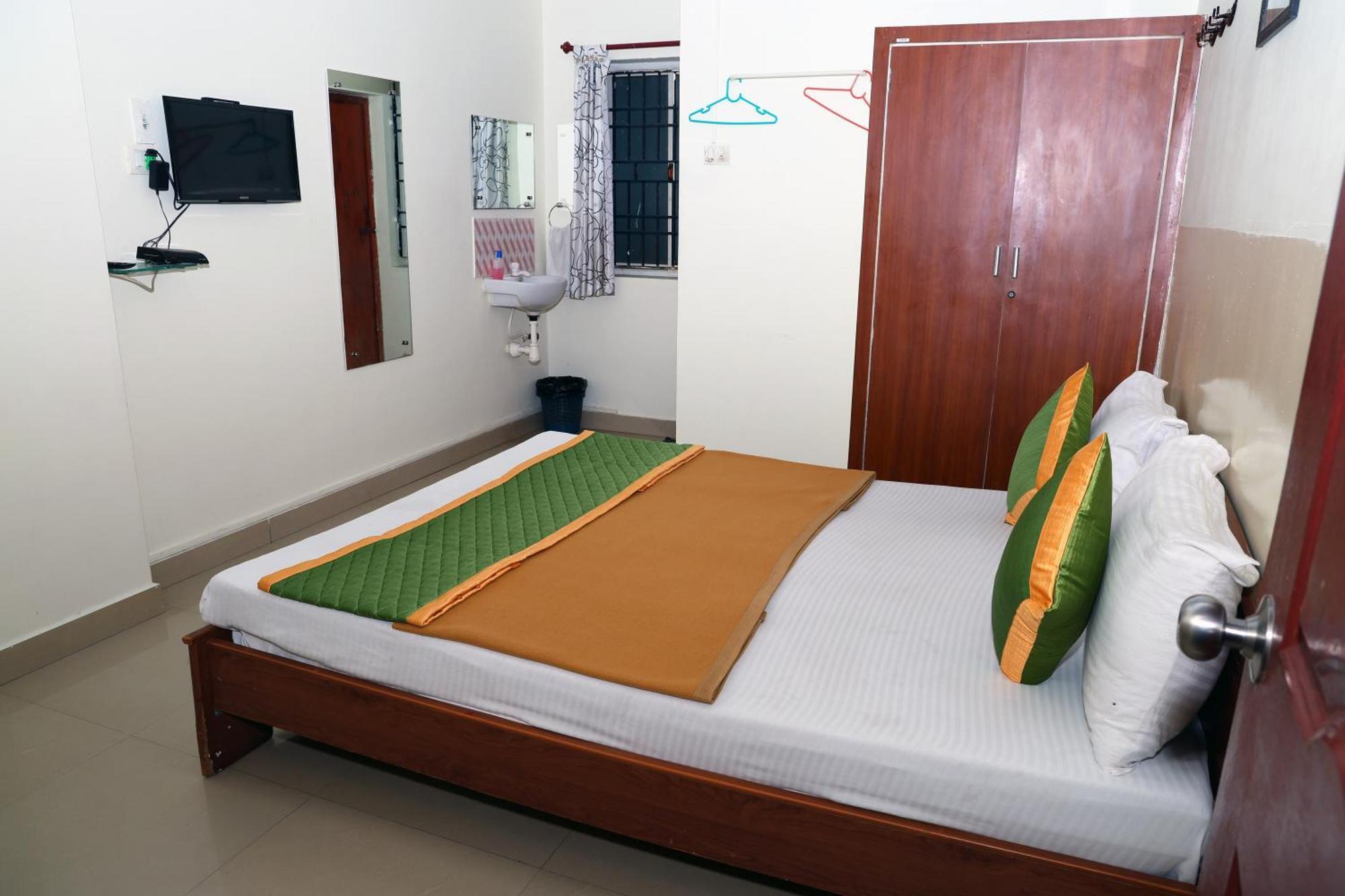 Superior Deluxe Double or Twin Room