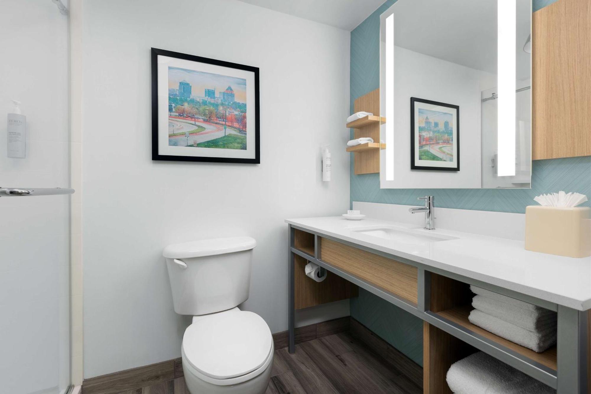 Junior King Suite with Seating Area