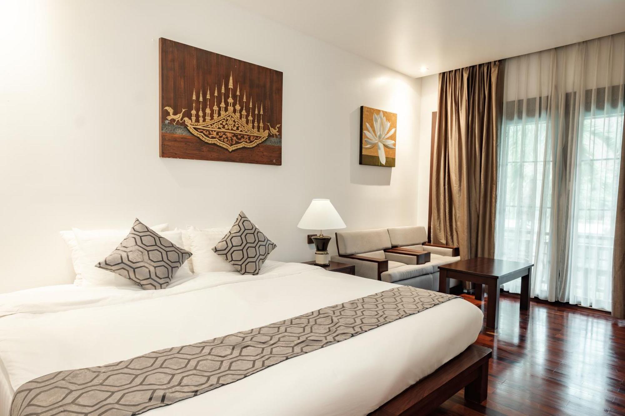 Executive King Suite