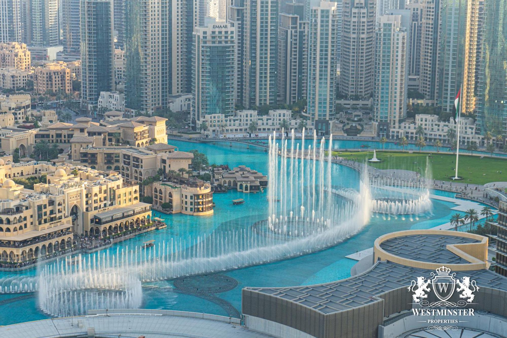 Three-Bedroom Full Fountain Burj Khalifa View