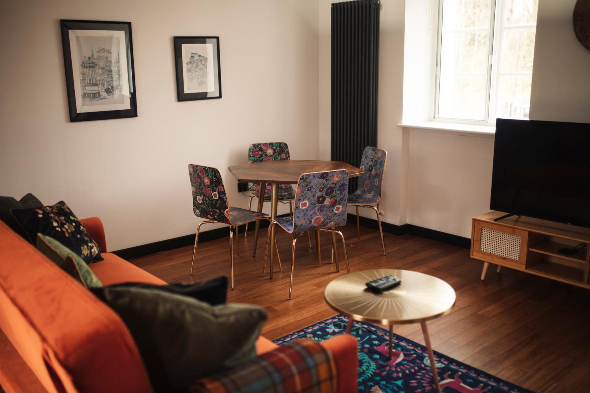 Apartment Split Level