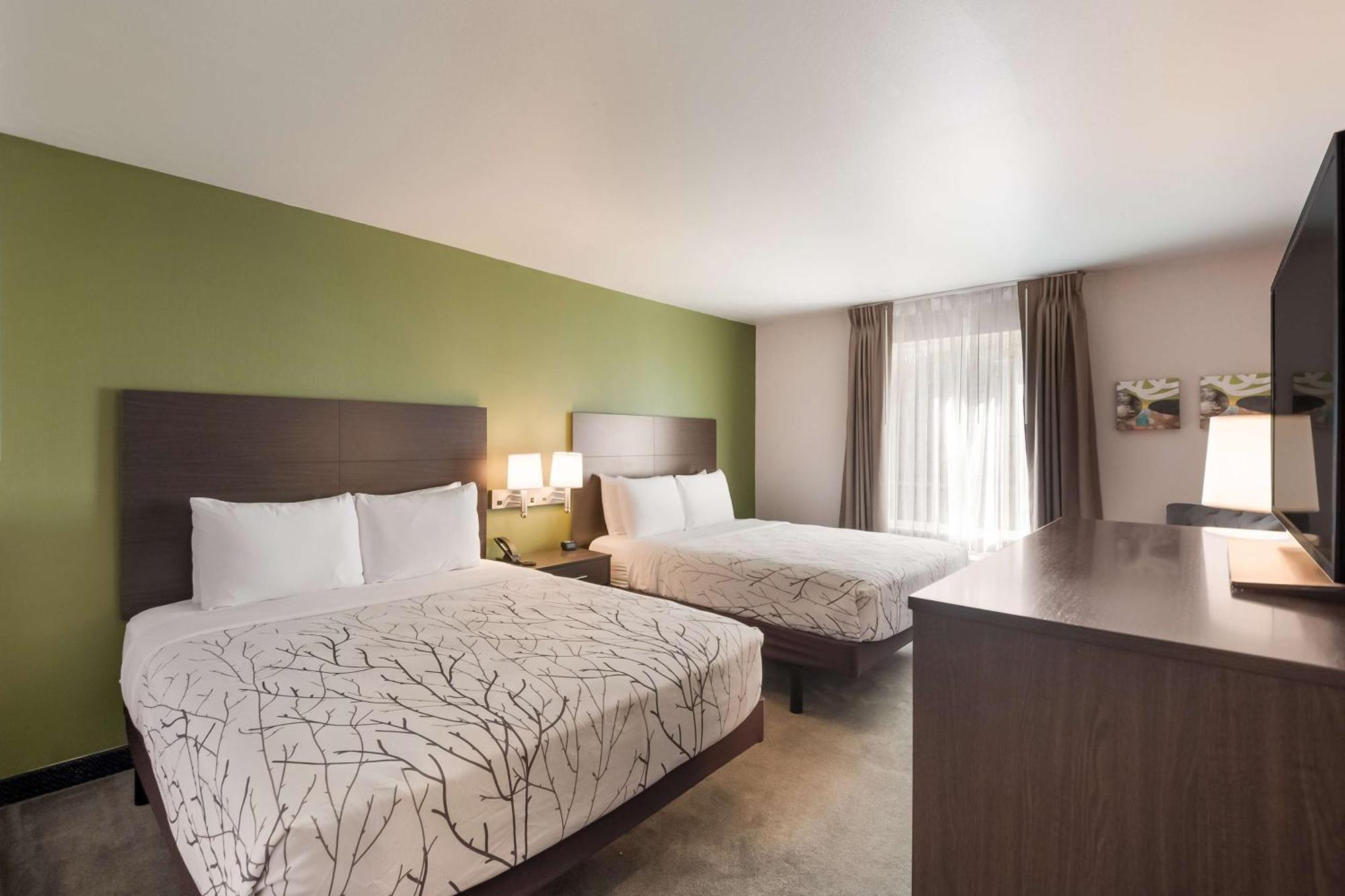 Queen Room with Two Queen Beds
