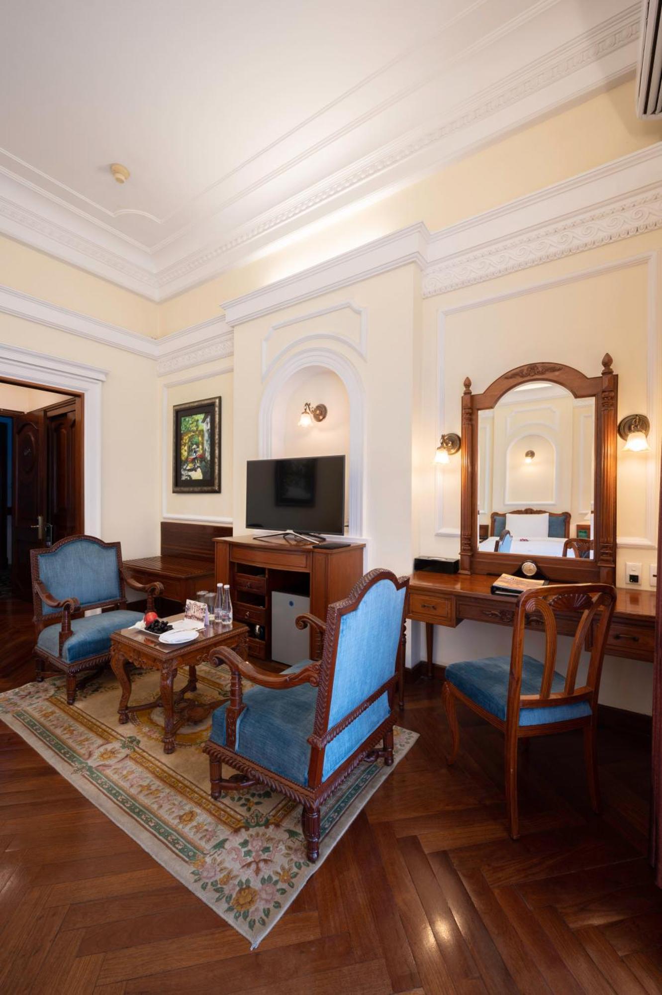 Century Pool Deluxe Room Double or Twin