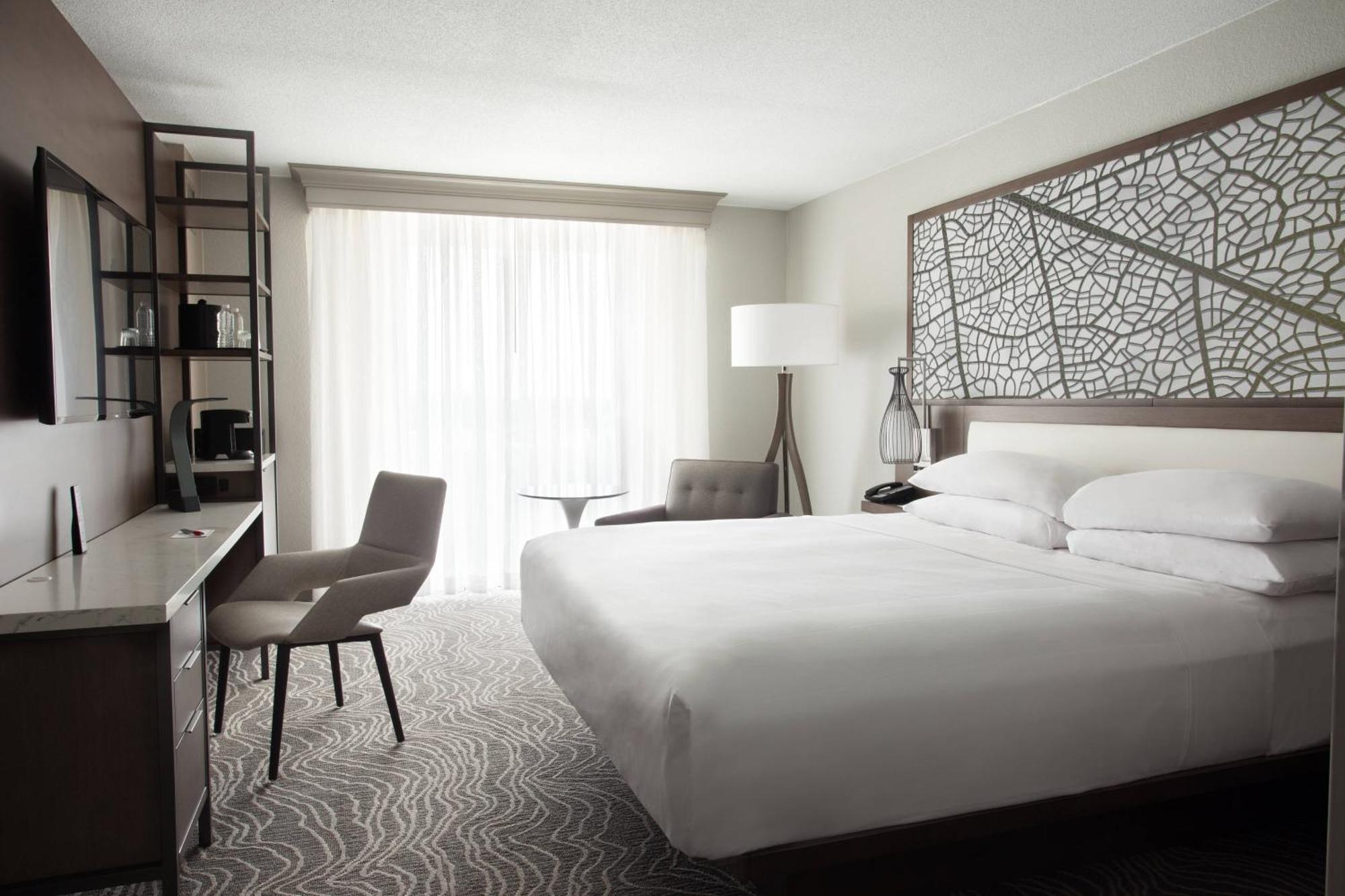 Guest King Room,1706191901:JPEG
