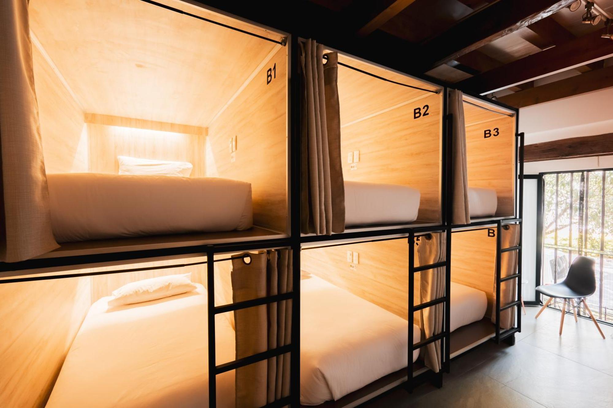 Bed 6-Bed Female Dormitory Room
