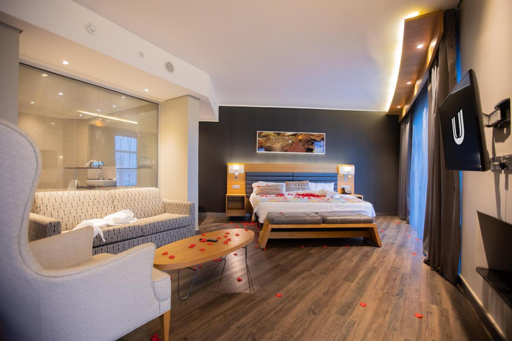 Junior Suite Balcony