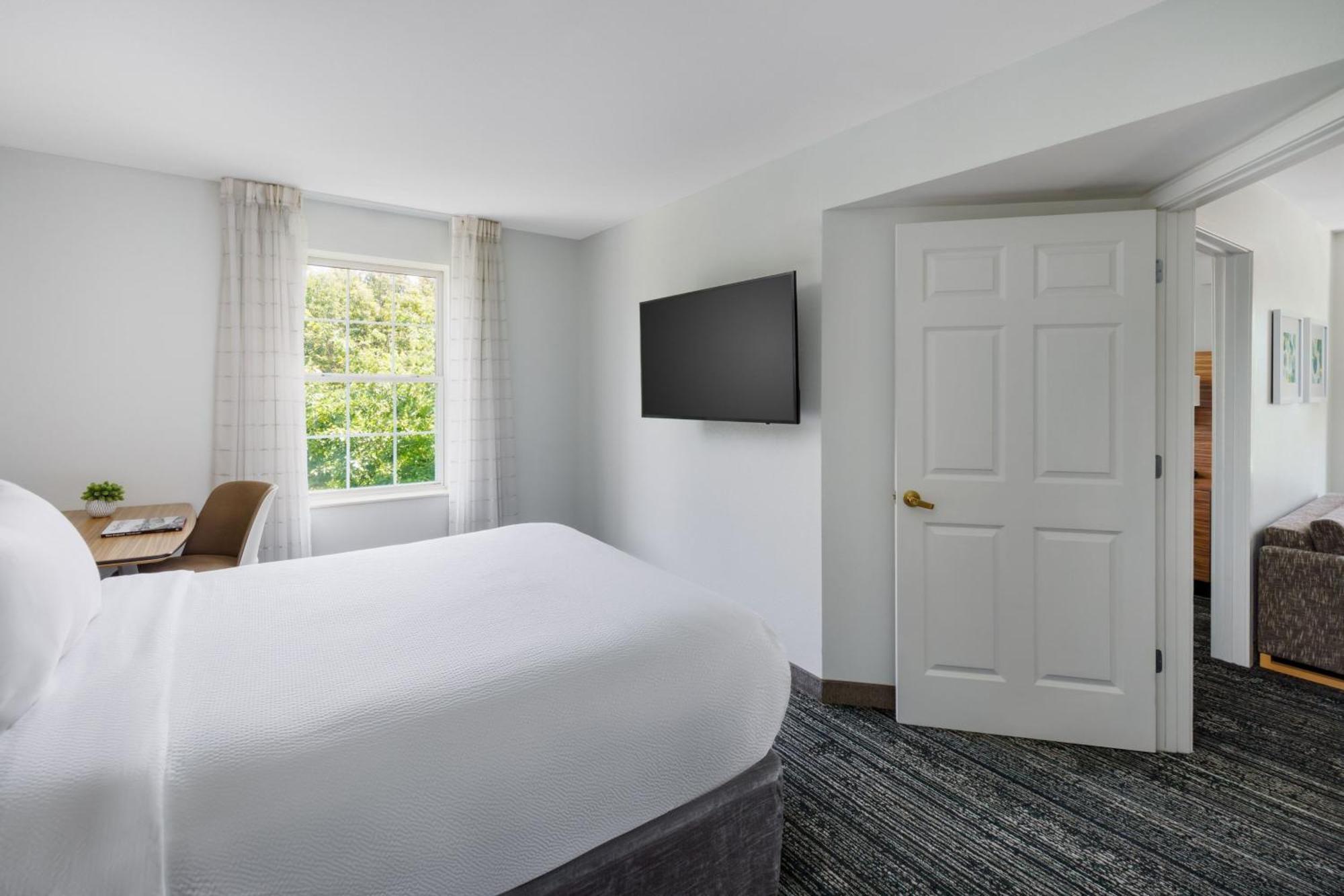 Two-Bedroom Suite
