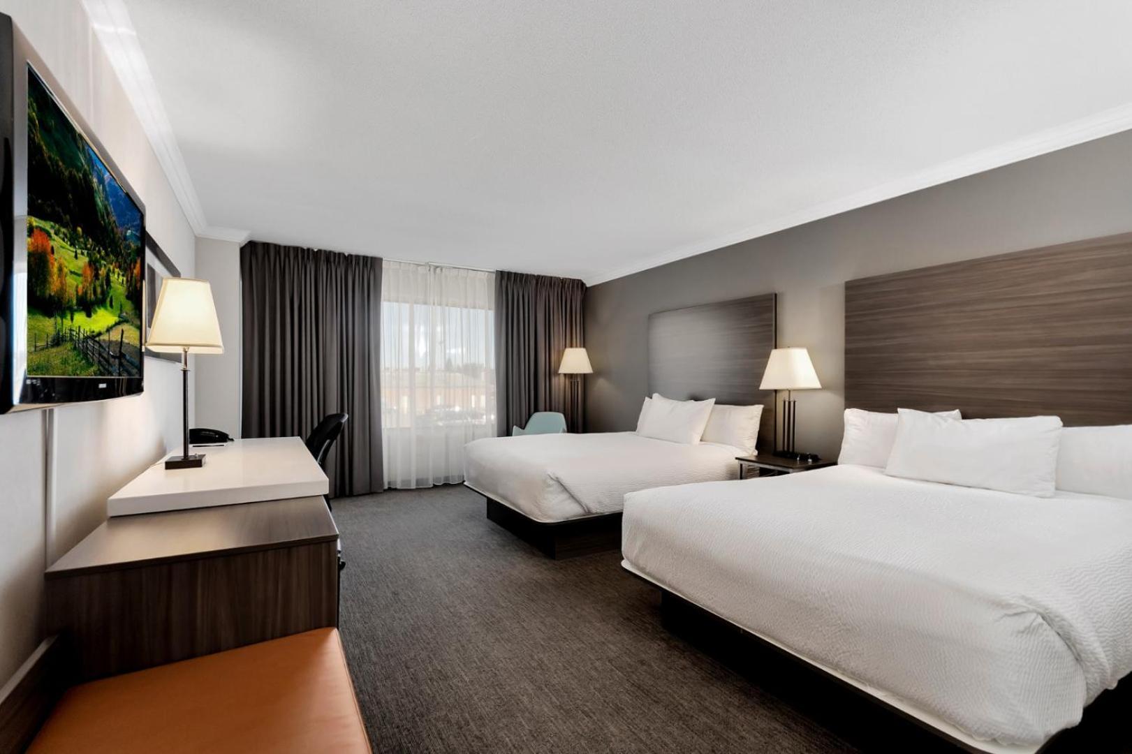 Queen Room with Two Queen Beds - Non-Smoking,1703557569:JPEG