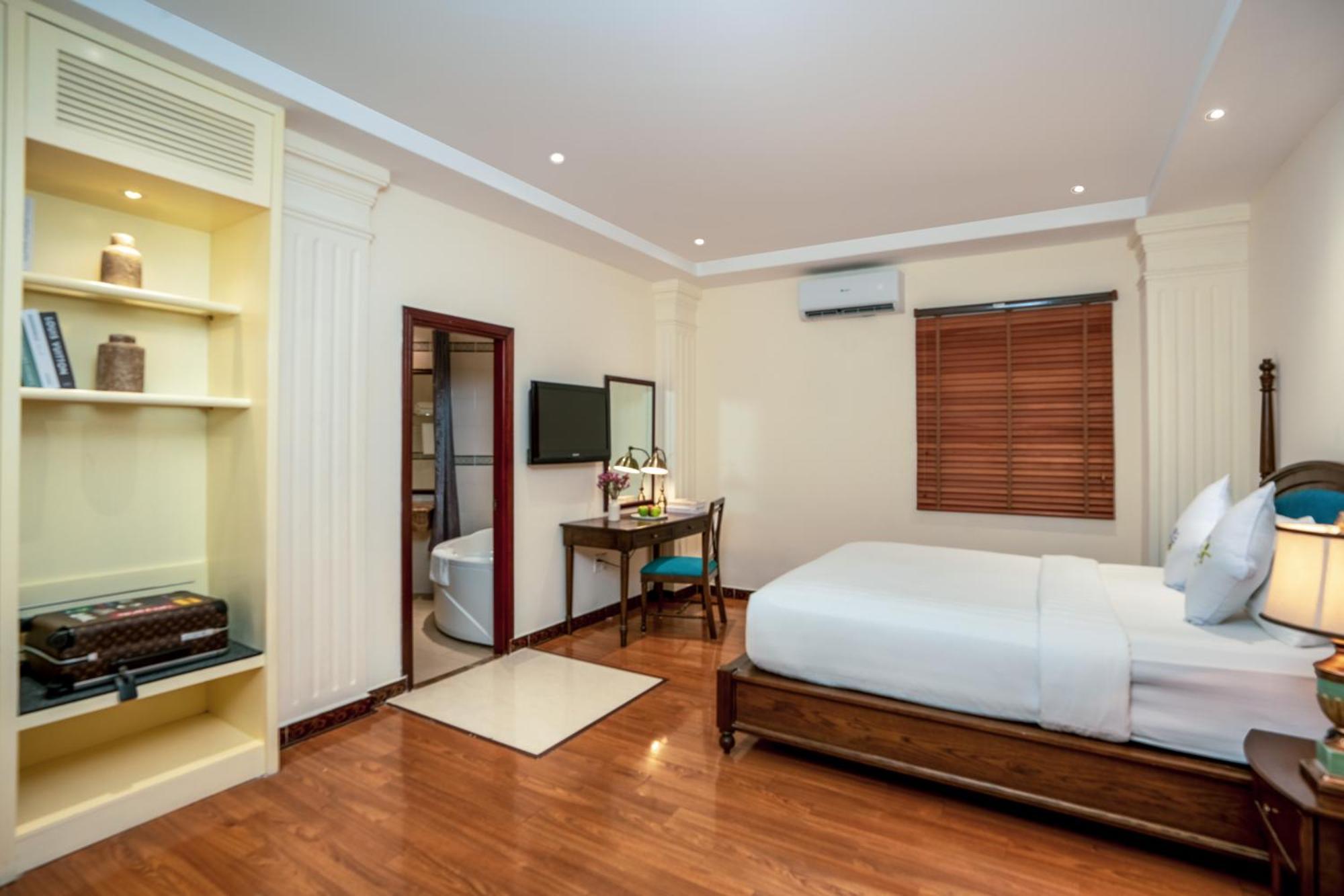 Premium Deluxe Room No View 30 Mins Foot Massage