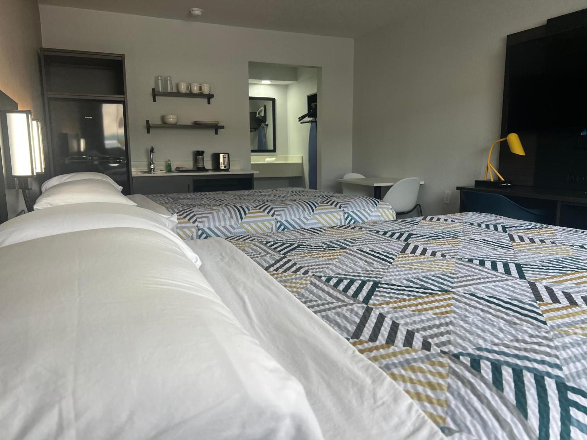 Quadruple Room Non-Smoking