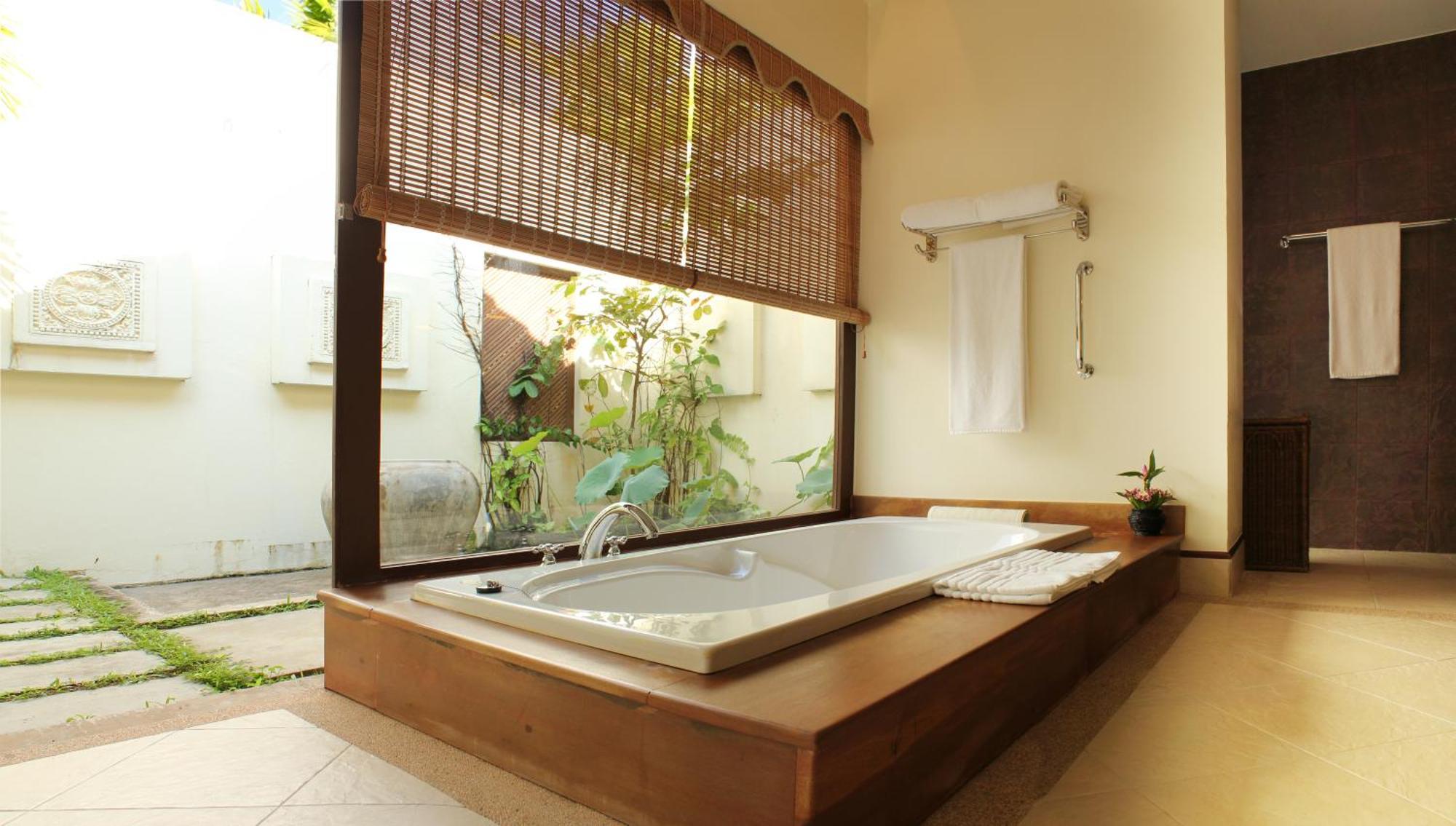 Studio Villa Pool Access & Canape