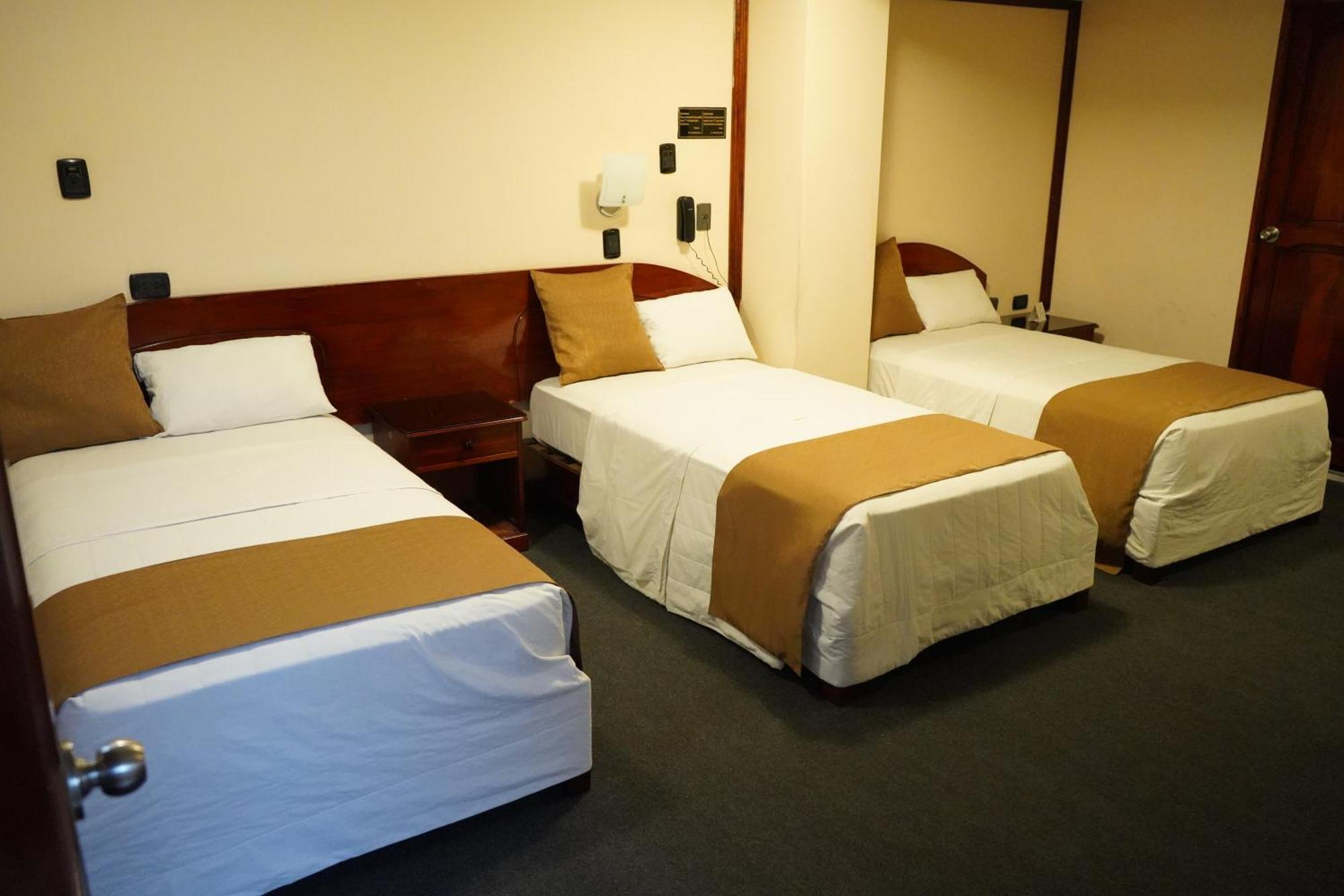 Triple Room