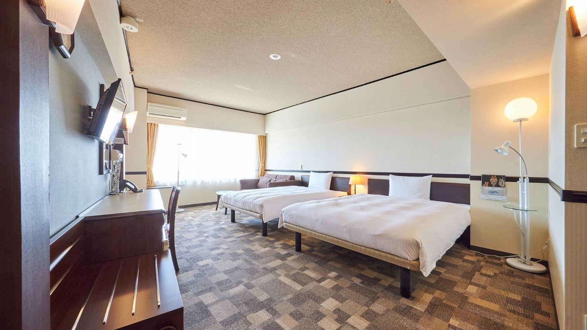 Deluxe Twin Room Smoking