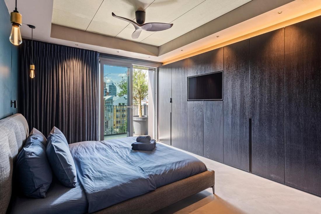 Penthouse Apartment