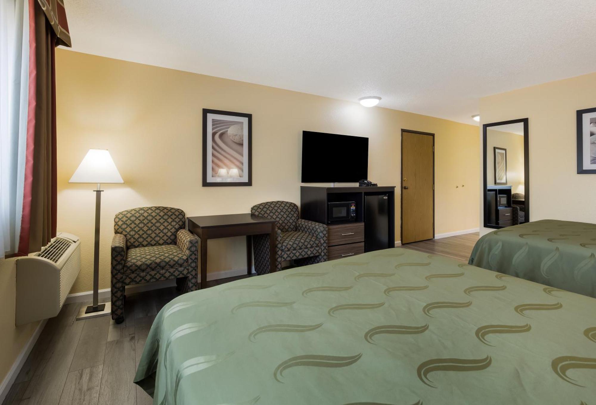 Queen Room Two Queen Beds