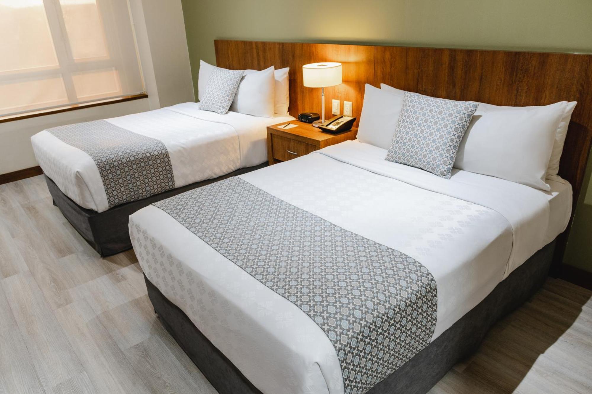 Room Two Full Beds