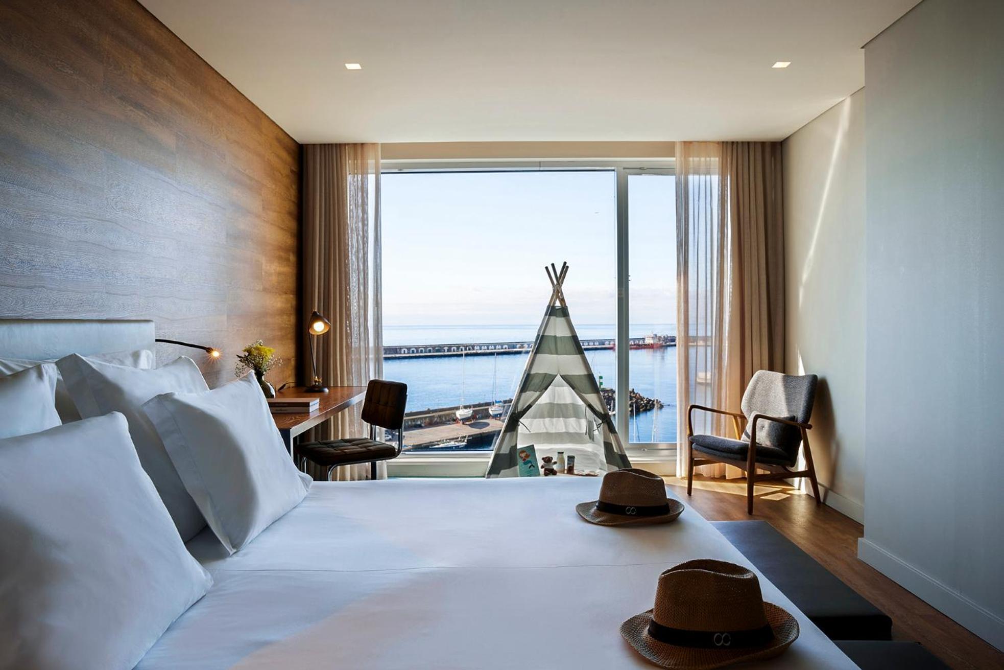 Family Room Sea View