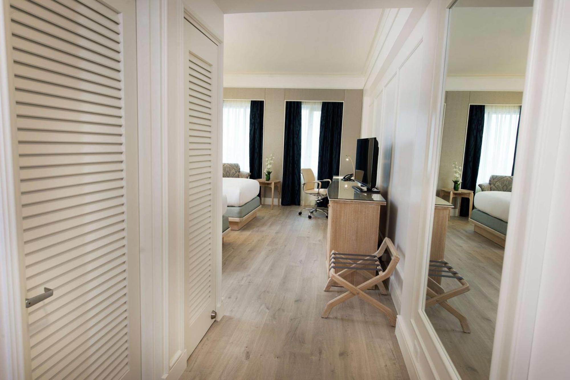 Executive Queen Room Two Queen Beds