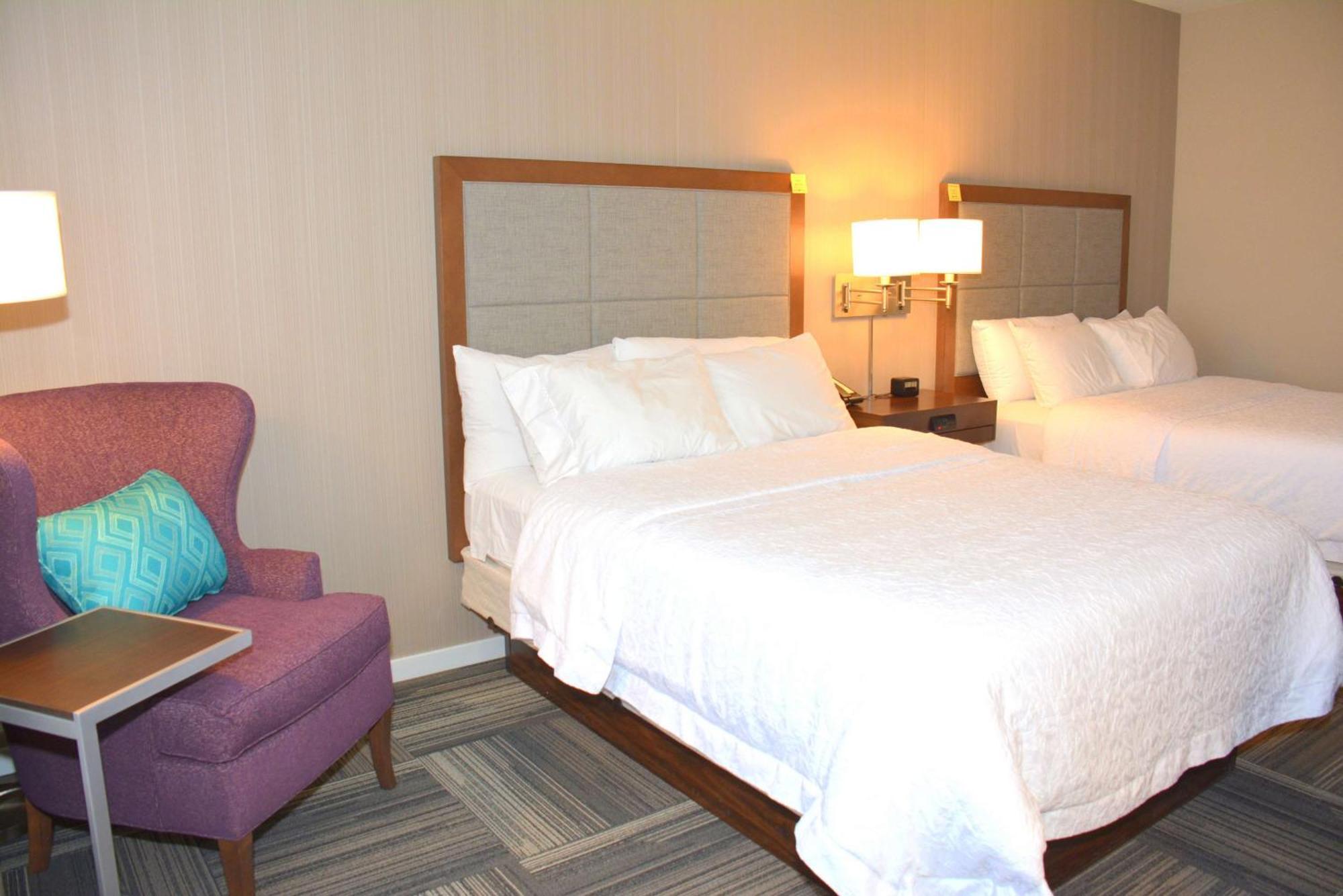 Room Two Queen Beds Non-Smoking
