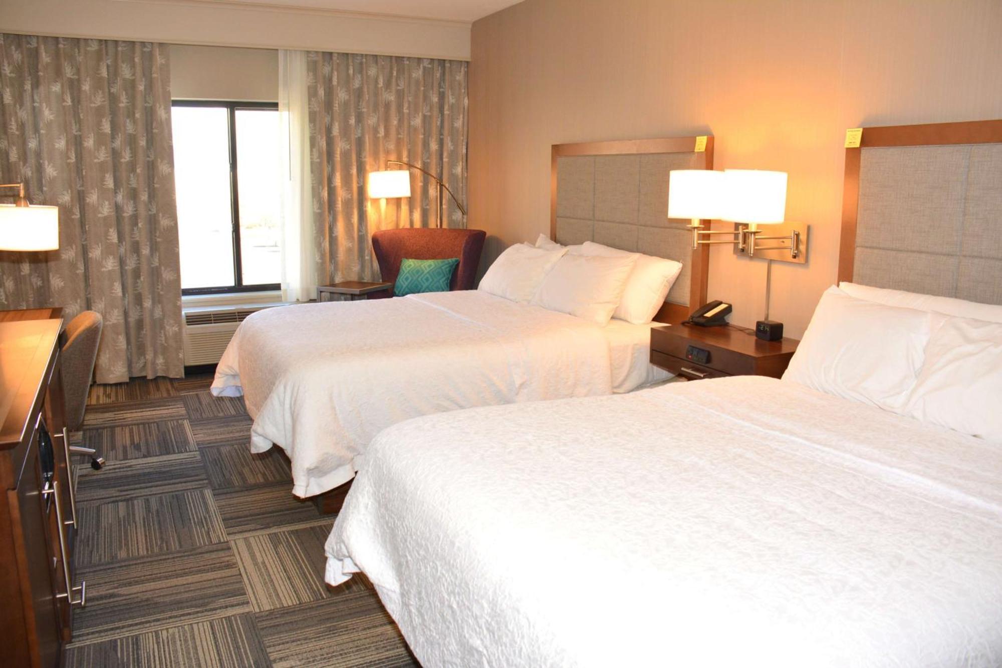 Room Two Queen Beds Non-Smoking