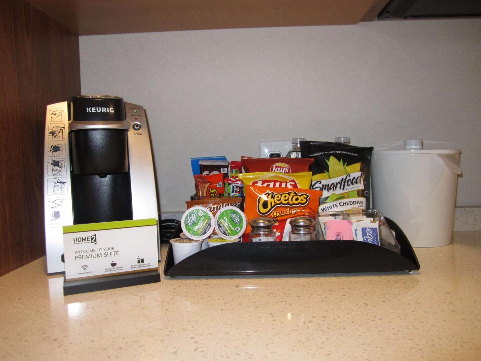 Premium King Studio Suite Non-Smoking