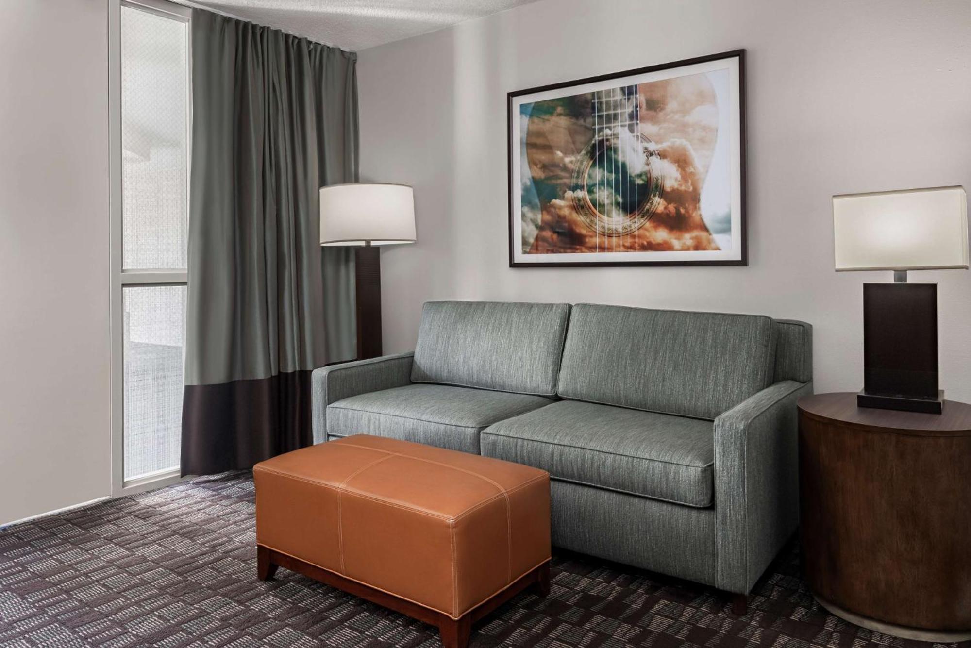 Executive King Suite - Non-Smoking