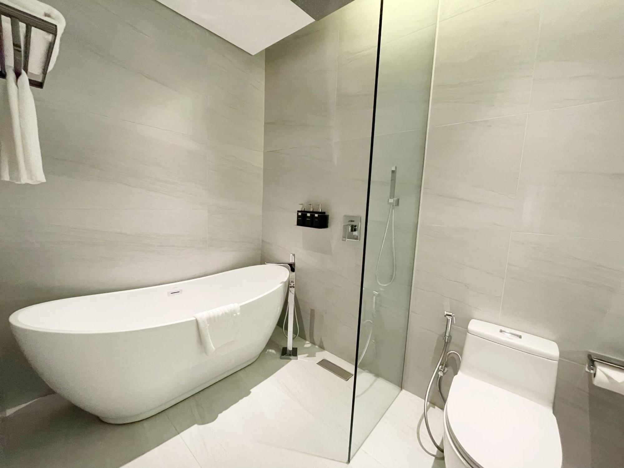 Penthouse Two-Bedroom Complimentary Daily Afternoon Tea & Welcome Minibar