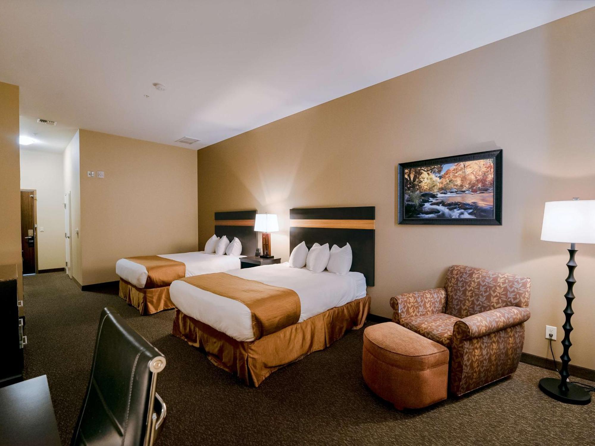 Queen Room Two Queen Beds