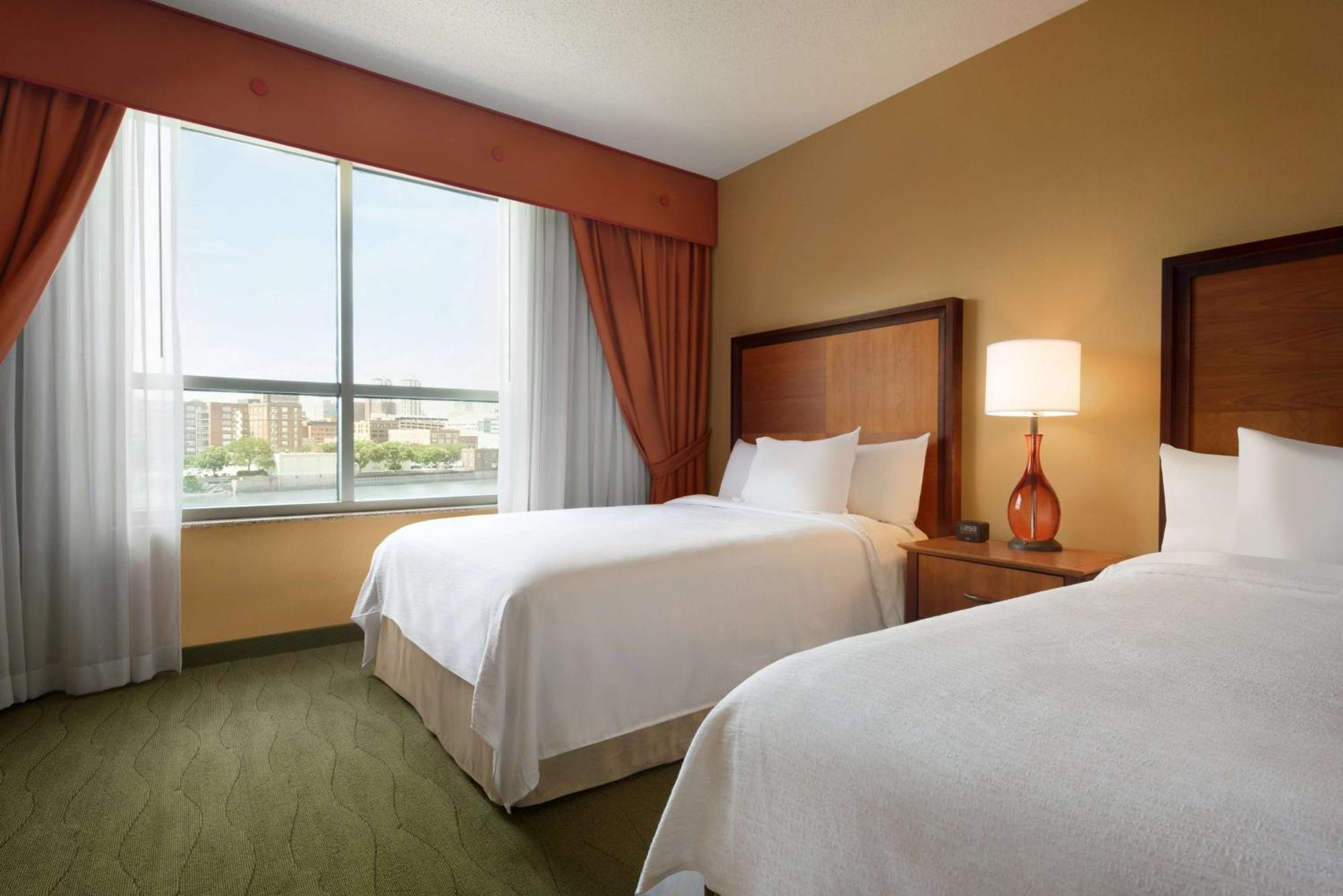 Suite Two Double Beds River View