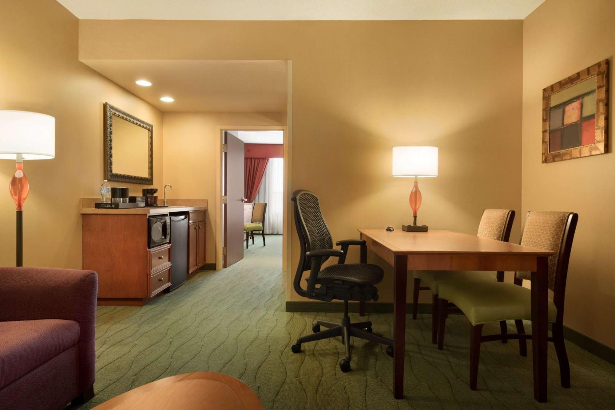 Suite Two Double Beds River View