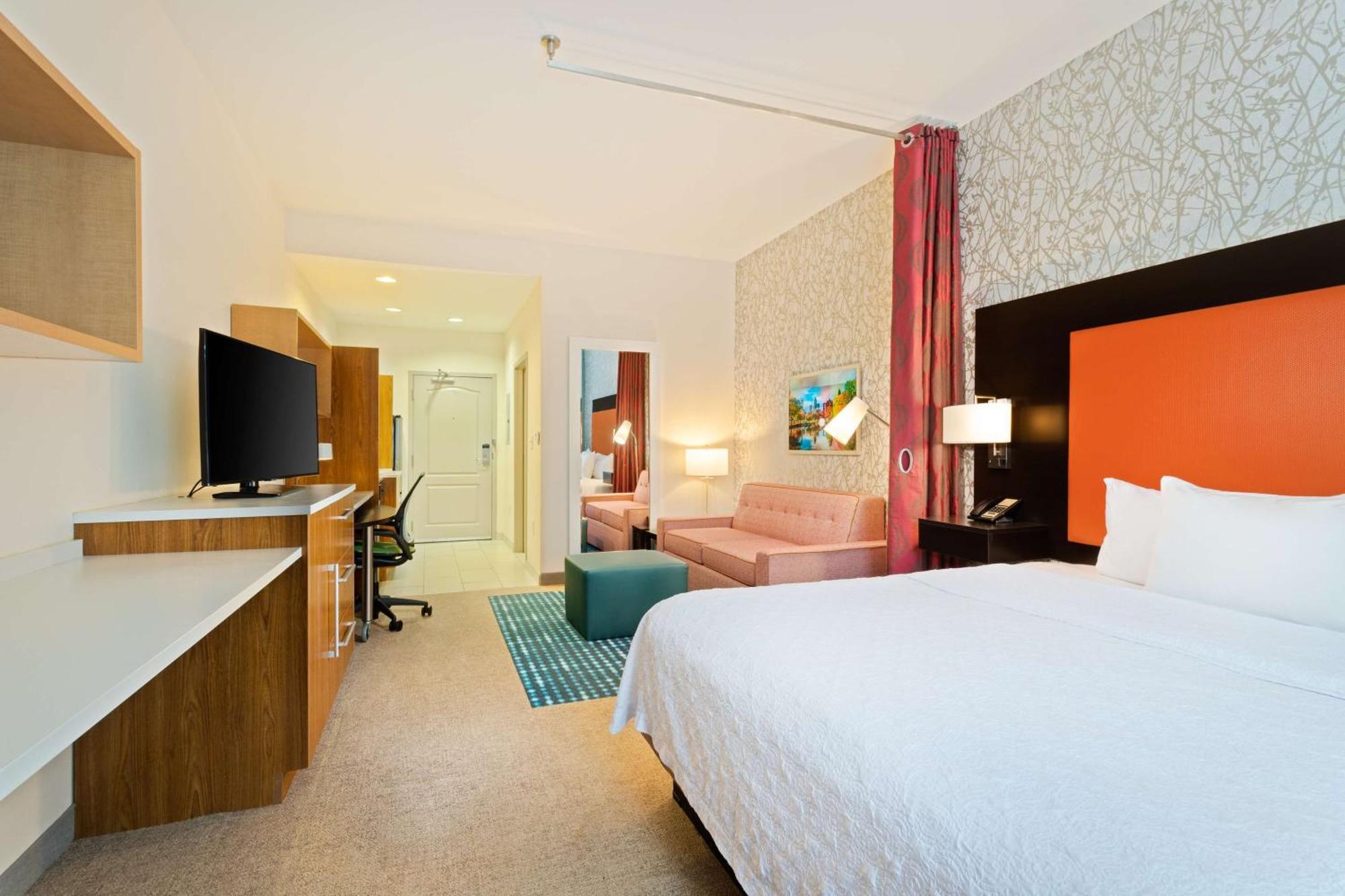 King Suite - Mobility and Hearing Access/Non-Smoking,1552341019:JPEG