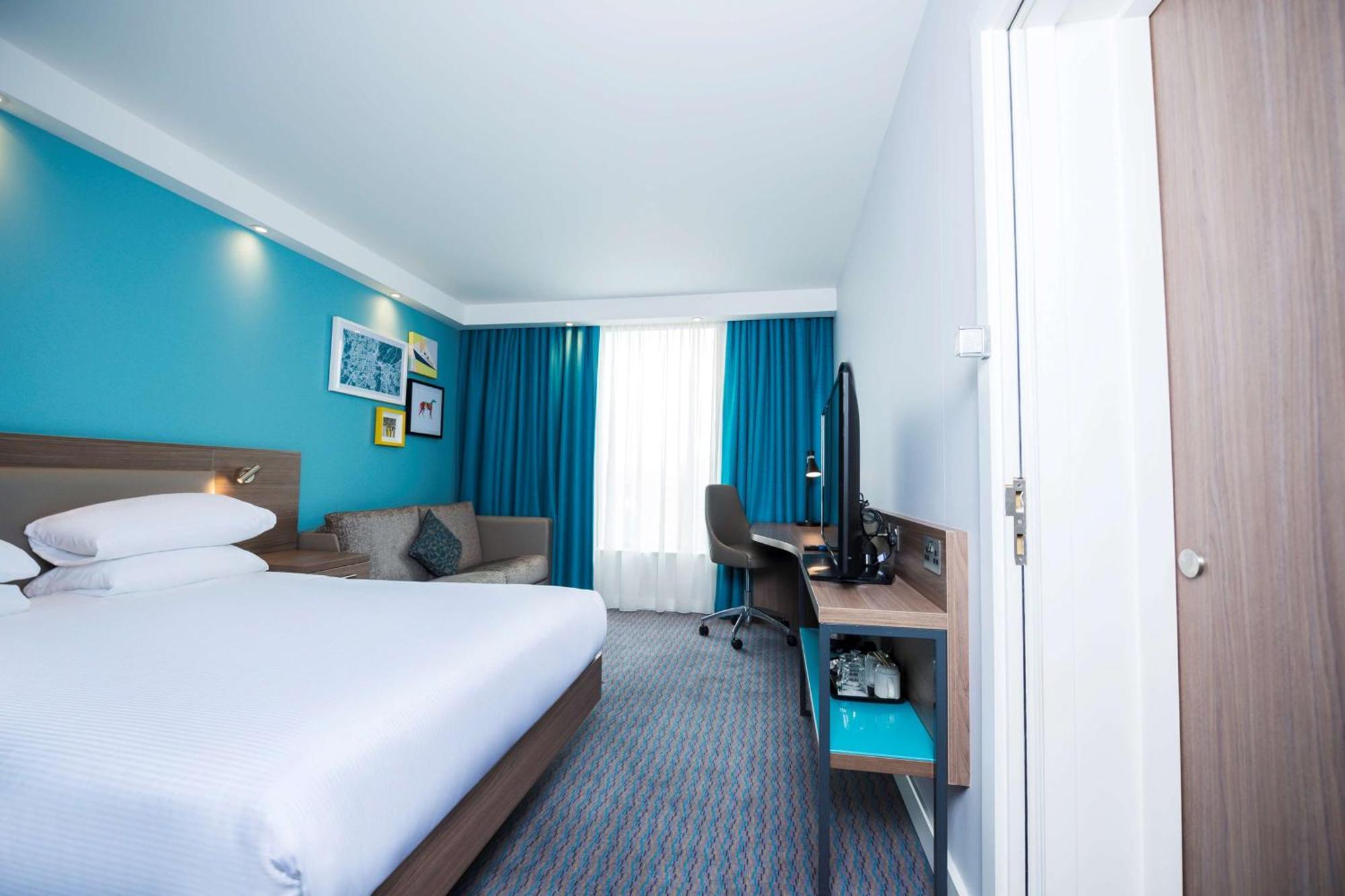 Family Connecting Rooms