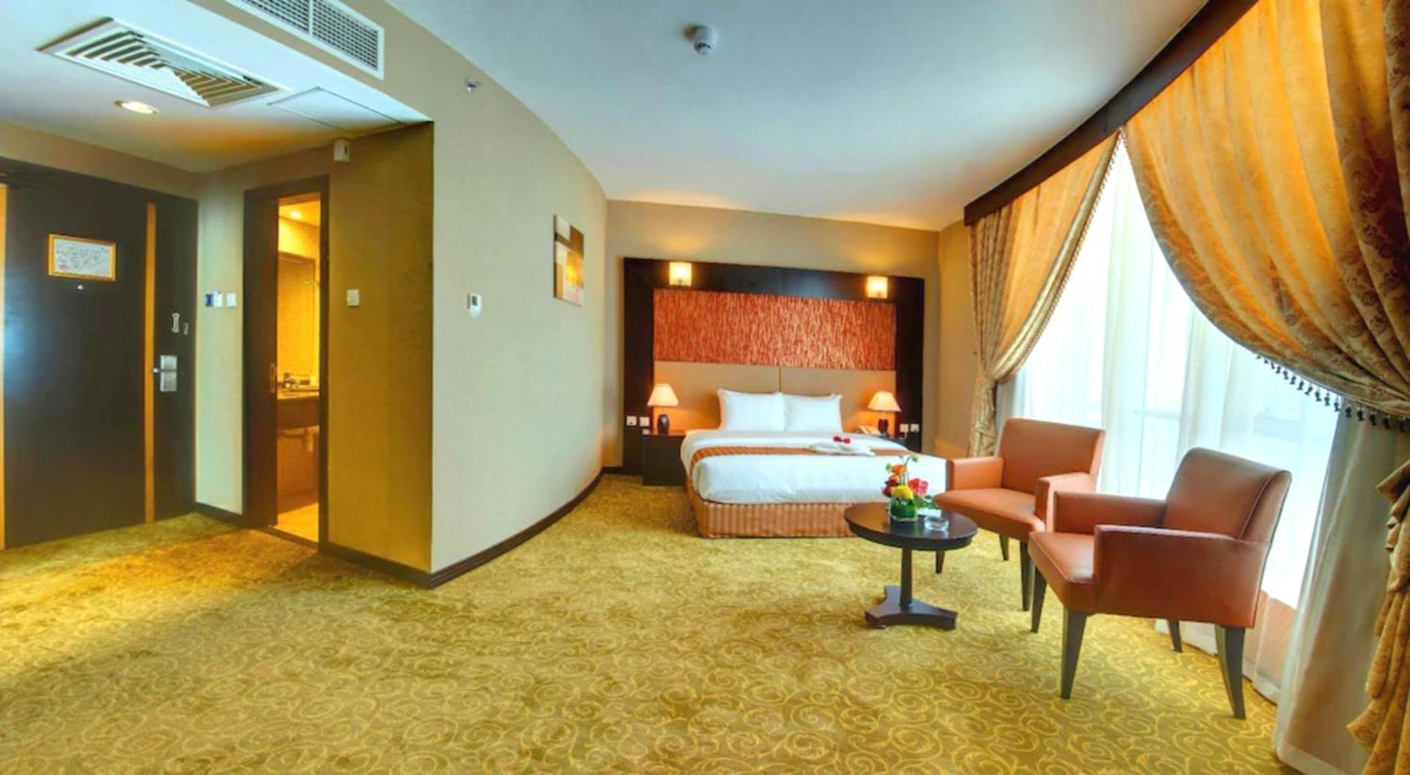 Business Executive Room With Sea View
