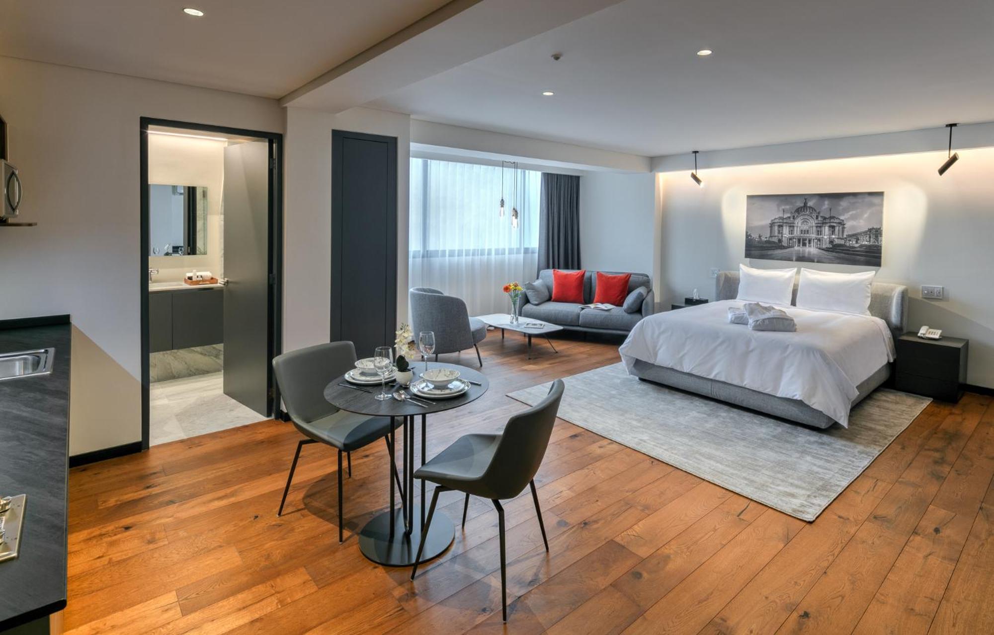 Superior Suite