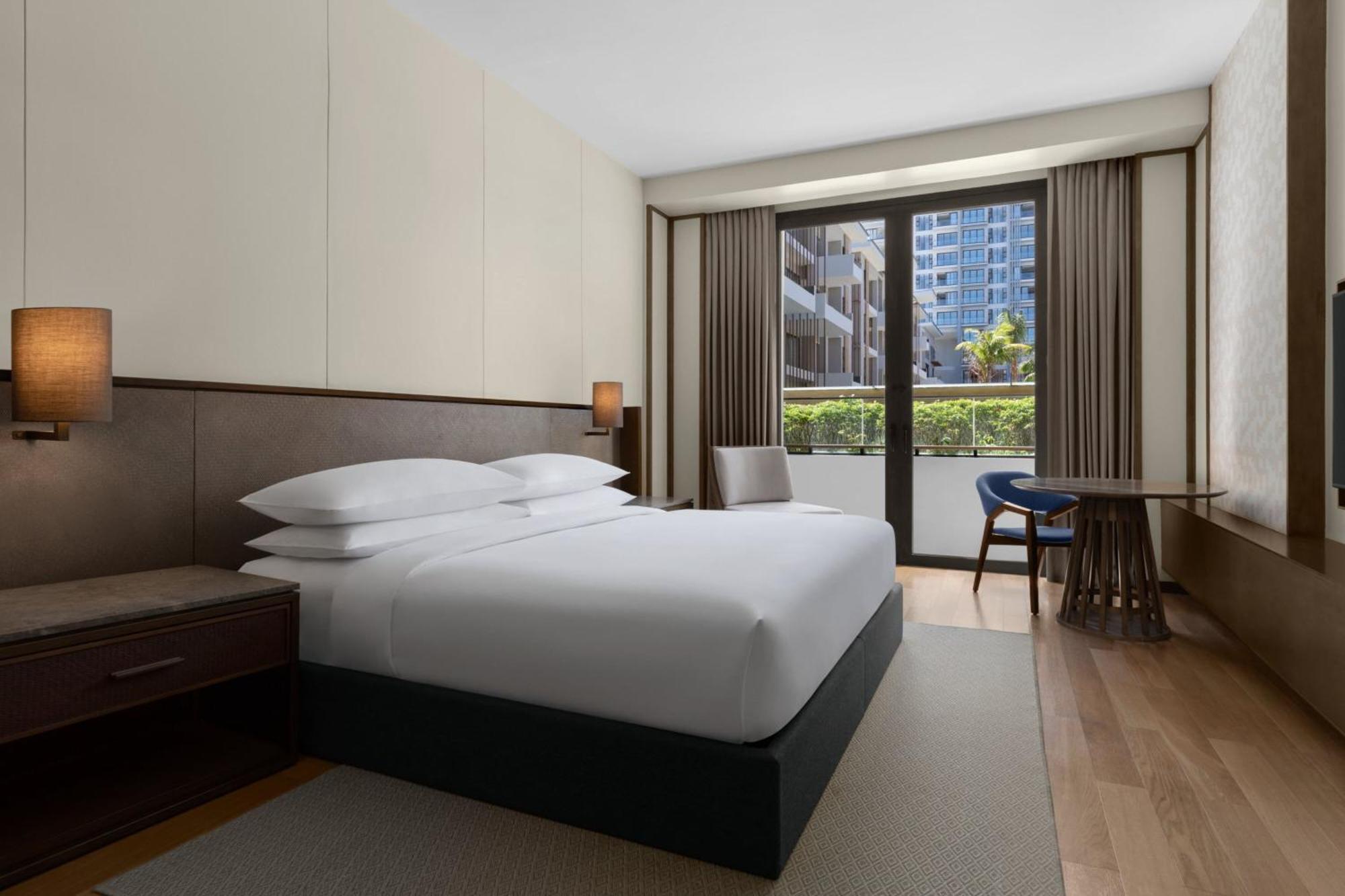 King Room Courtyard View