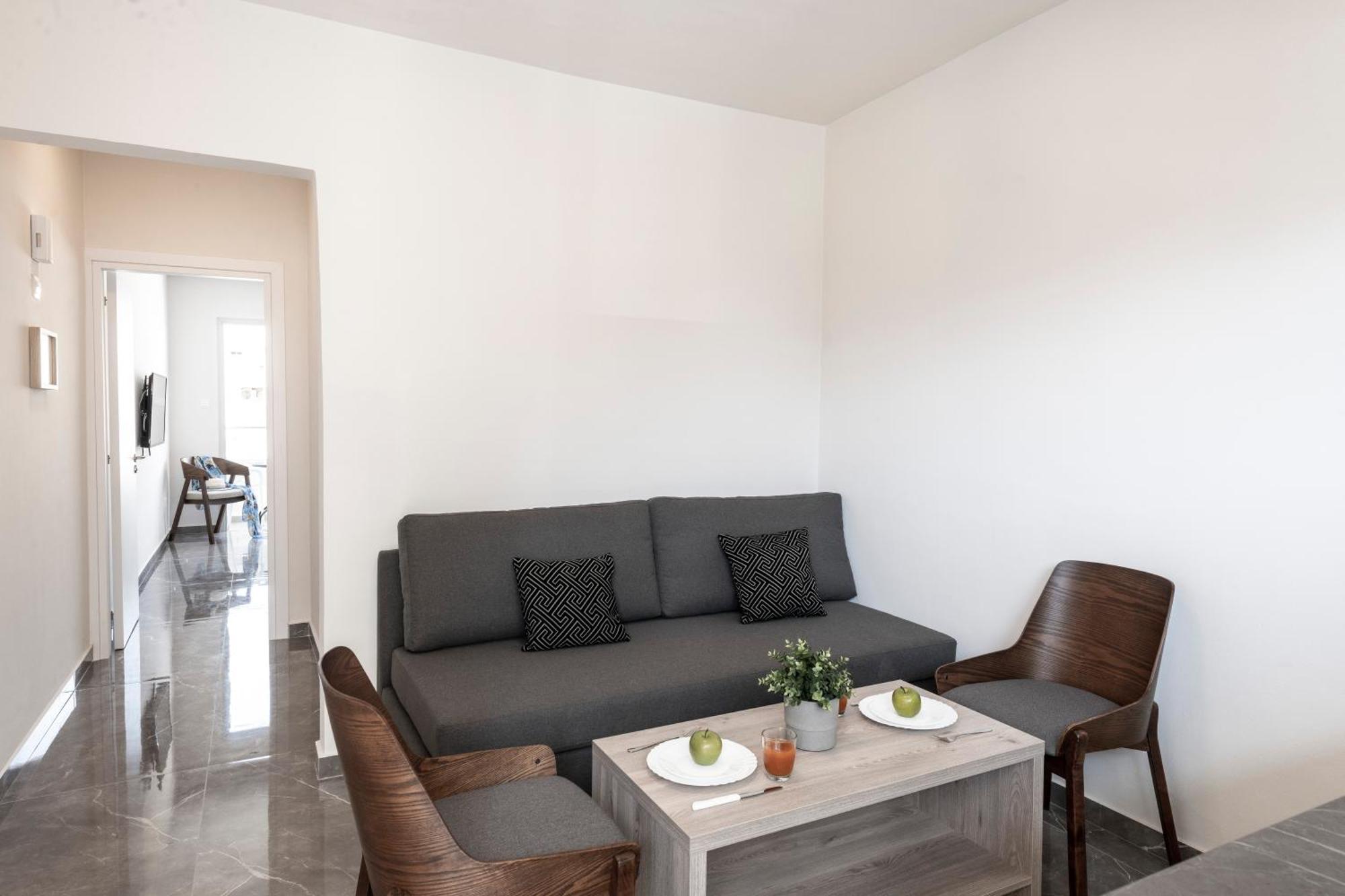 Deluxe Apartment