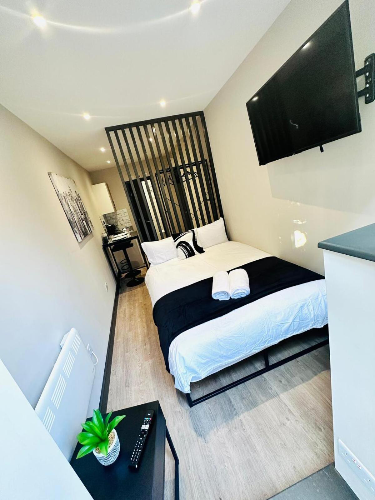 Deluxe Double Room Side Sea View