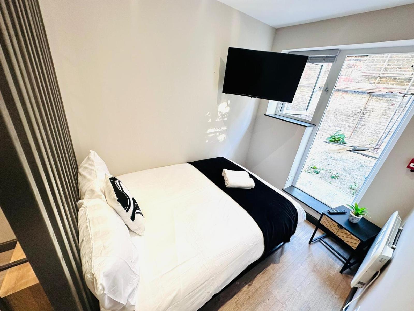 Deluxe Double Room Side Sea View