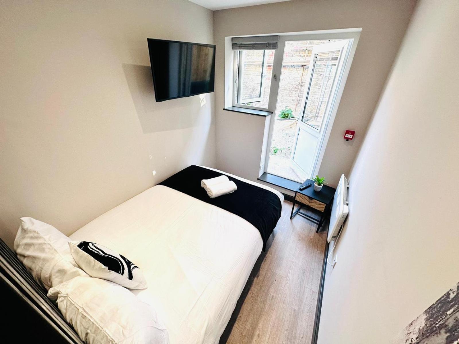 Deluxe Double Room Side Sea View