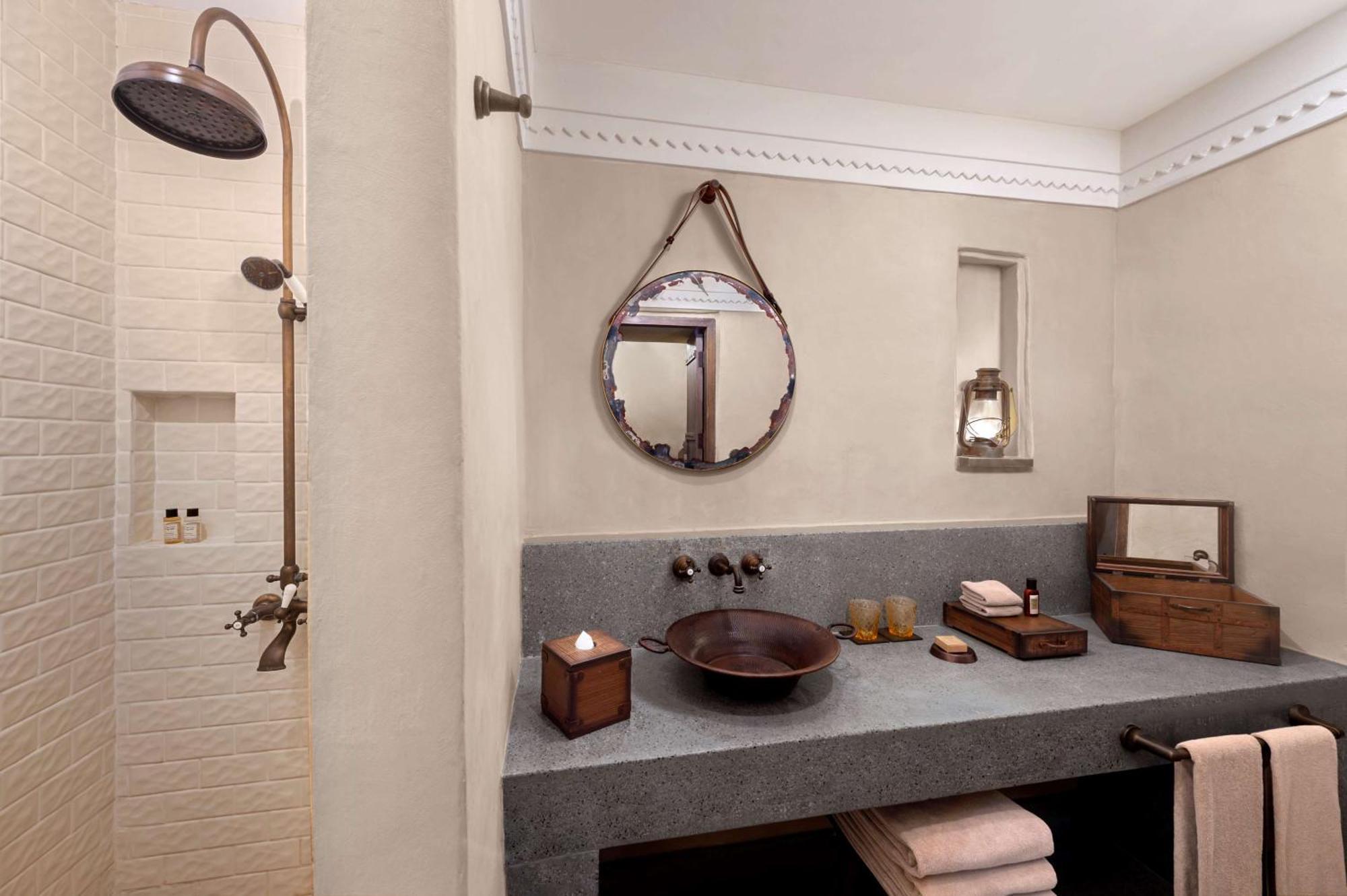 King Heritage One Bedroom Suite