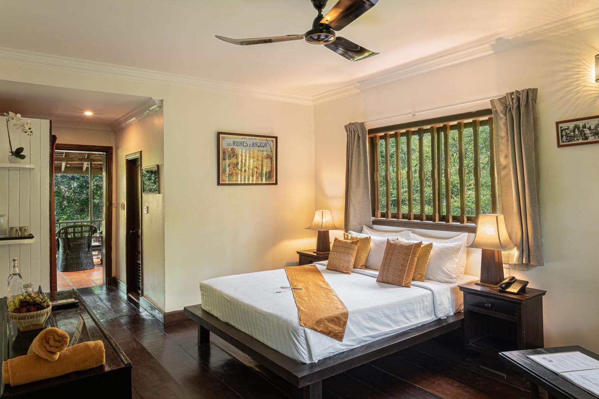 Deluxe Double or Twin Room Pool View