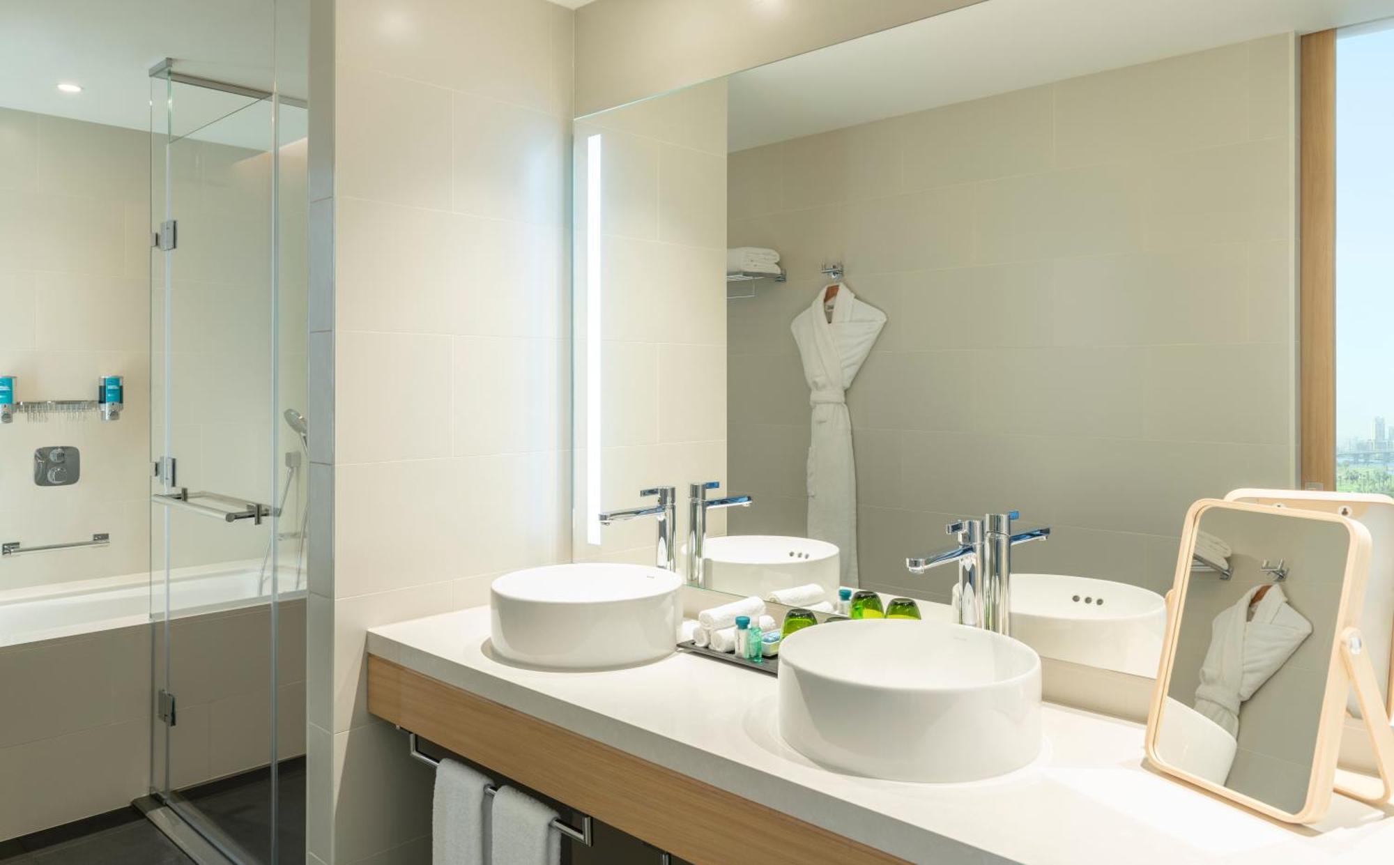 Savvy Room Guest room Twin or Single Beds
