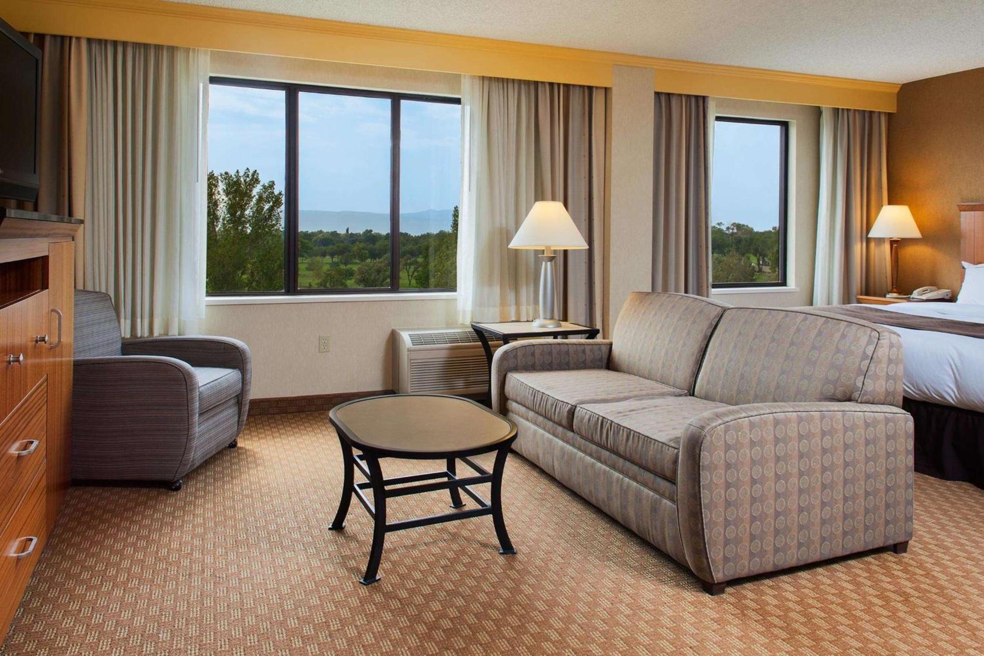 Junior King Suite Spa Bath