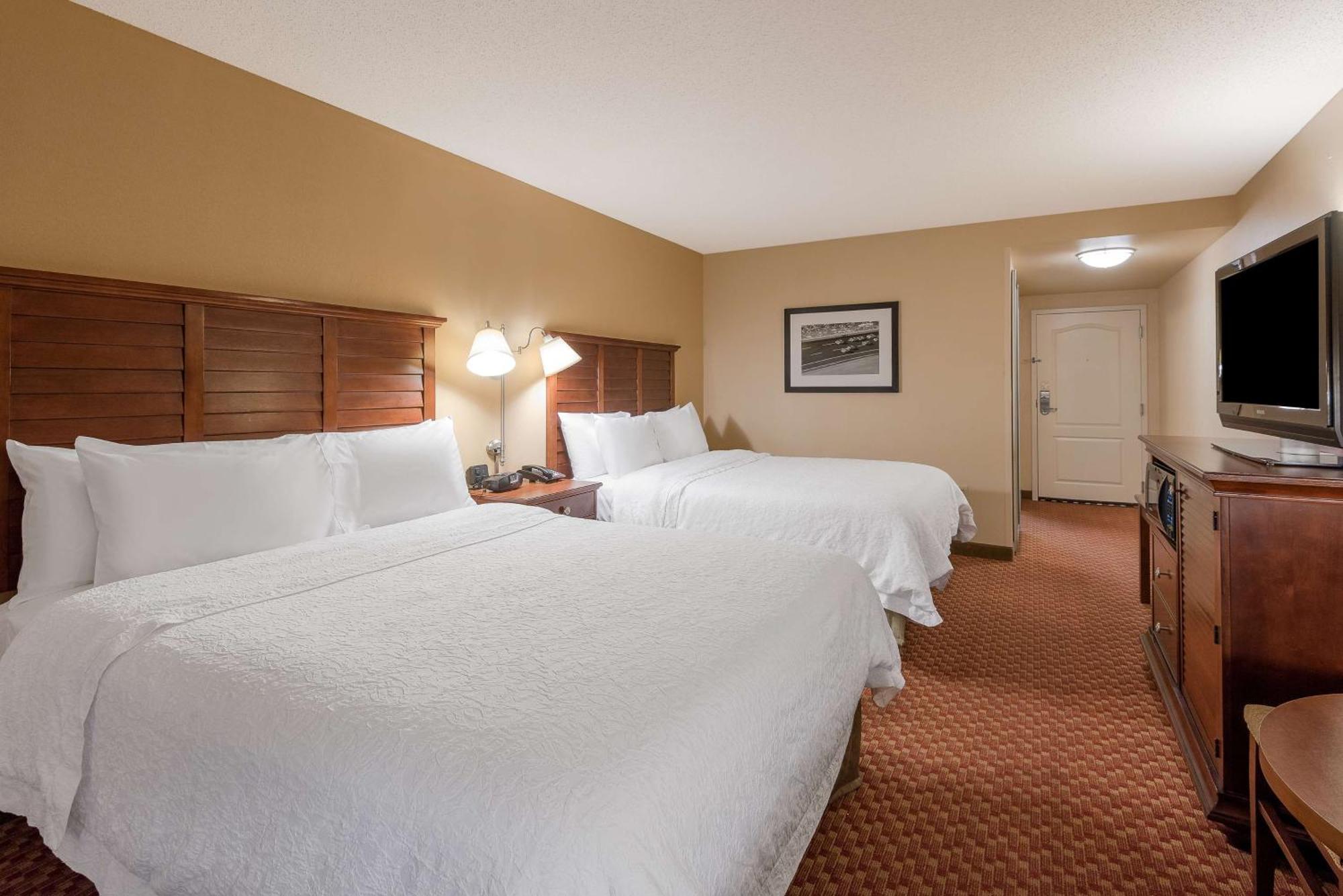 Room Two Queen Beds Non-Smoking